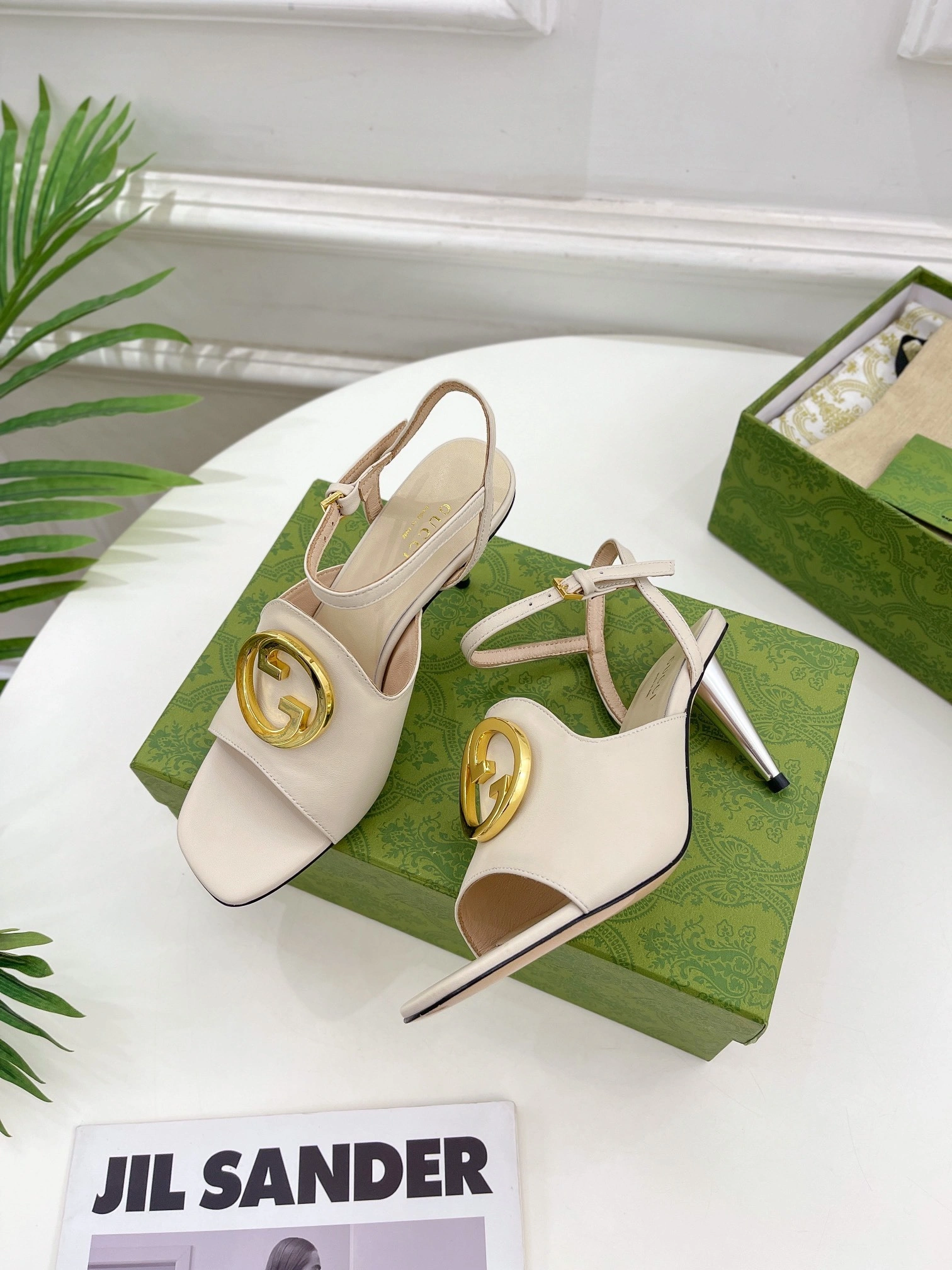 coco-- 723396 C9D00 9511 7cm Heel height item:C-X158D1541