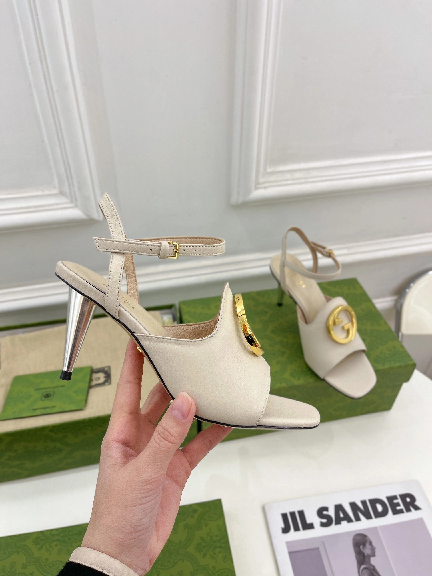 coco-- 723396 C9D00 9511 7cm Heel height item:C-X158D1541