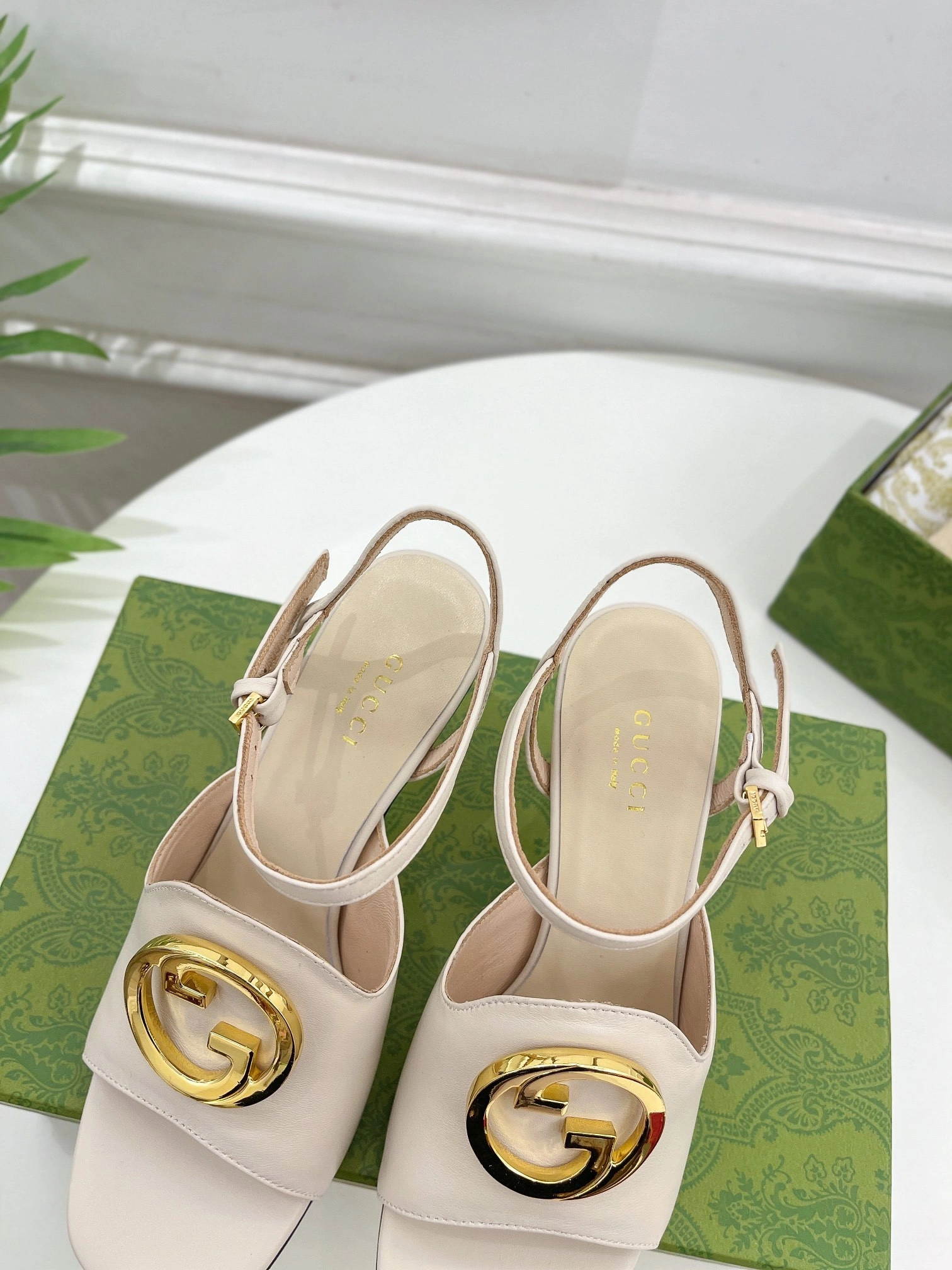 coco-- 723396 C9D00 9511 7cm Heel height item:C-X158D1541