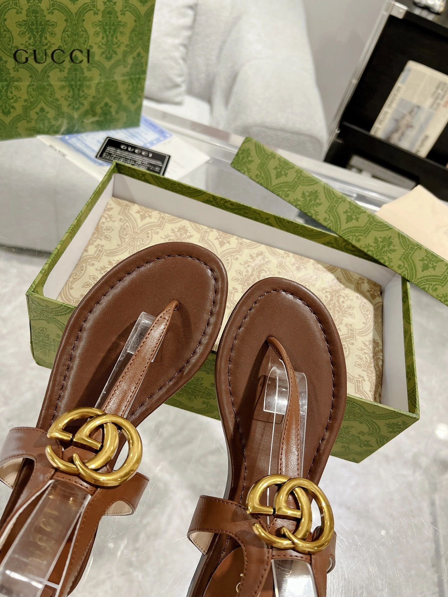 coco-- 746030 BKO00 2535 item:C-X158H1669Y