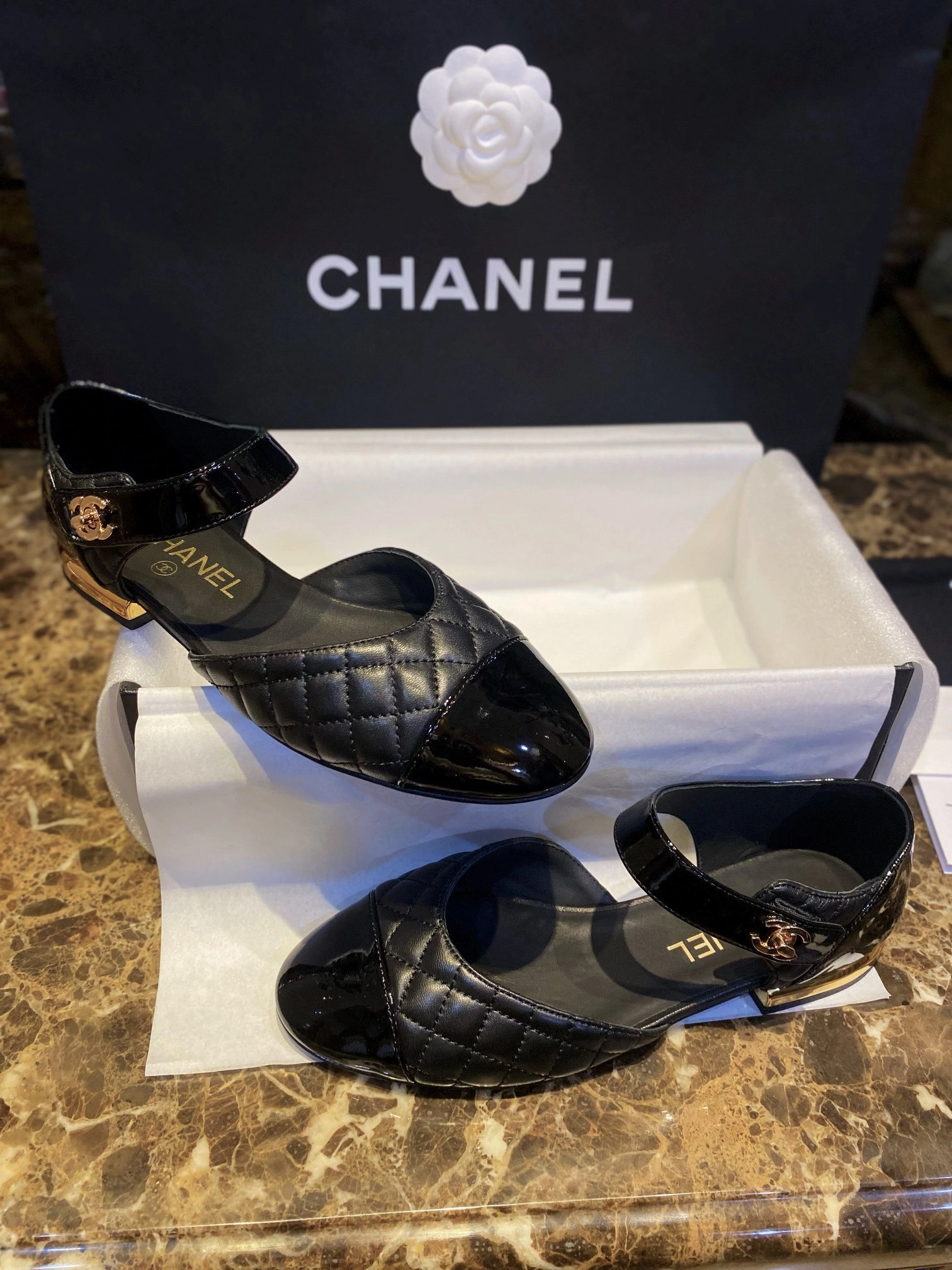 coco-- G38441 Y55573 94305 item:C-X802H2519Y