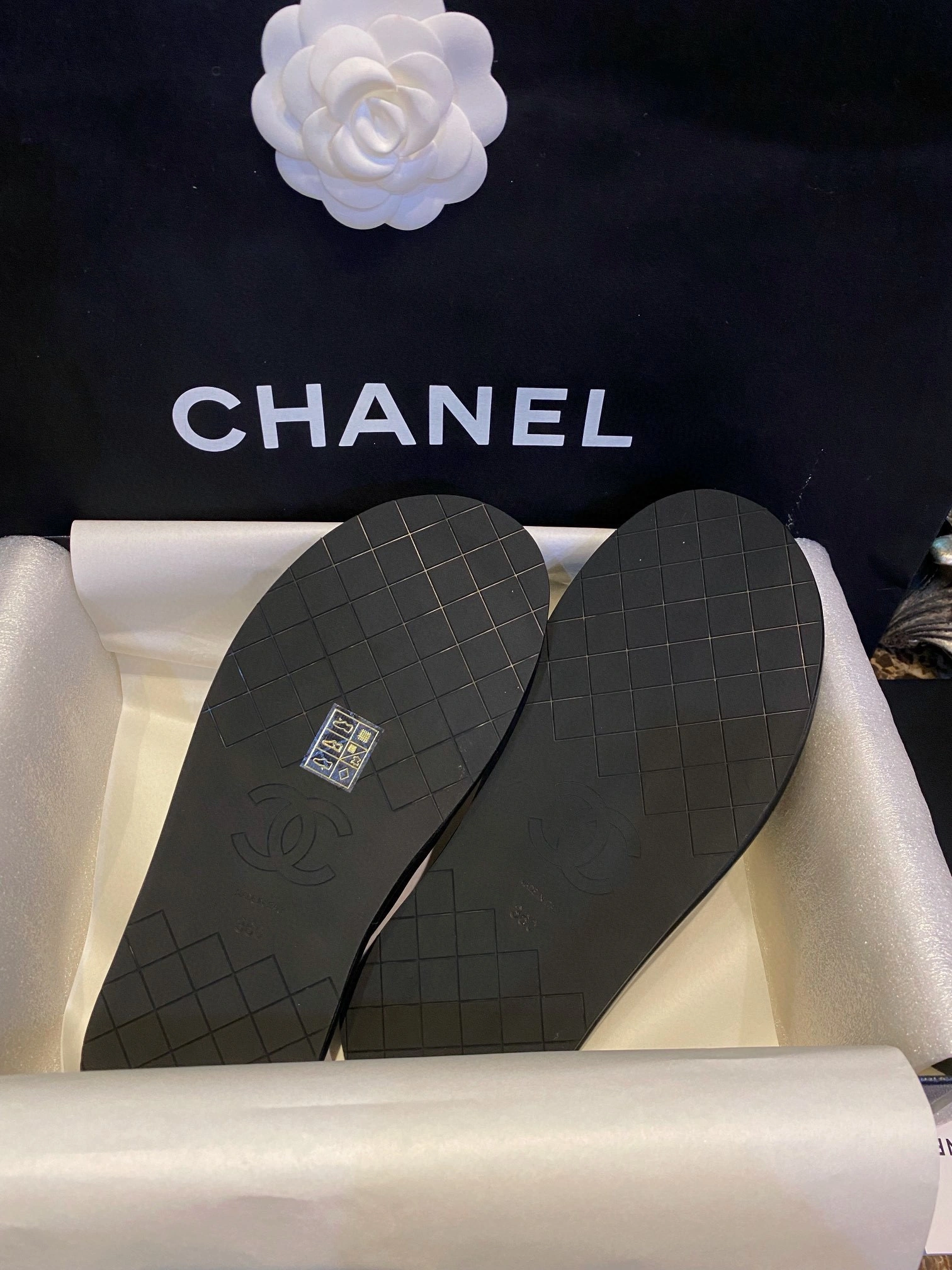 coco-- G38864 X56508 94305 𝗧𝗣𝗨 item:C-X802D2015