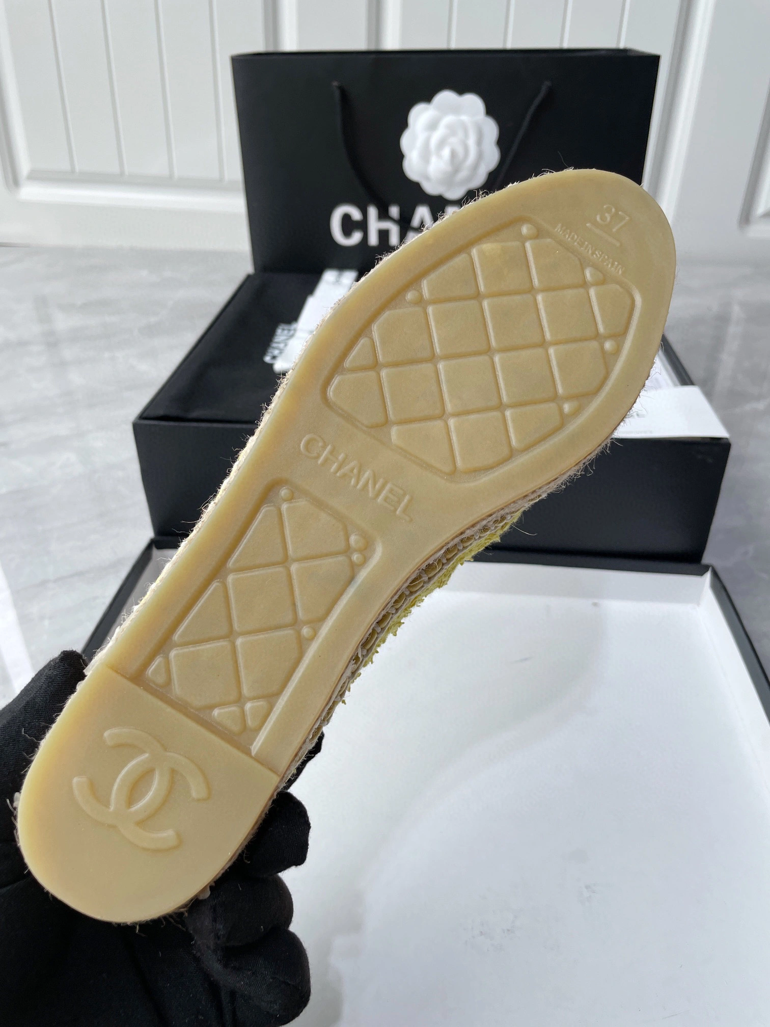 coco-- G39028 Y55821 K4256 item:B-X00E2809L