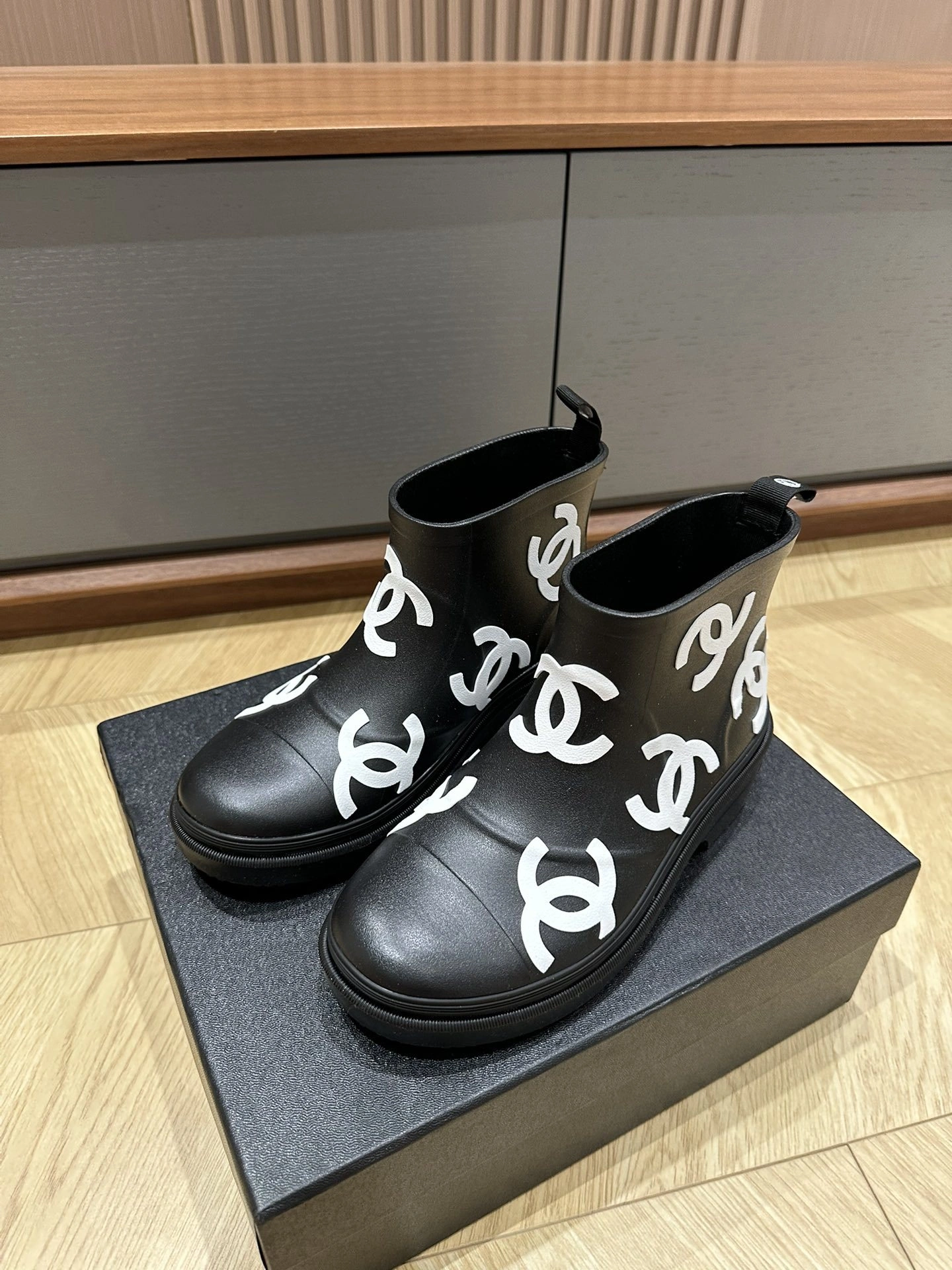 coco-- G45076 B13299 NP489 item:C-X003I2302Y
