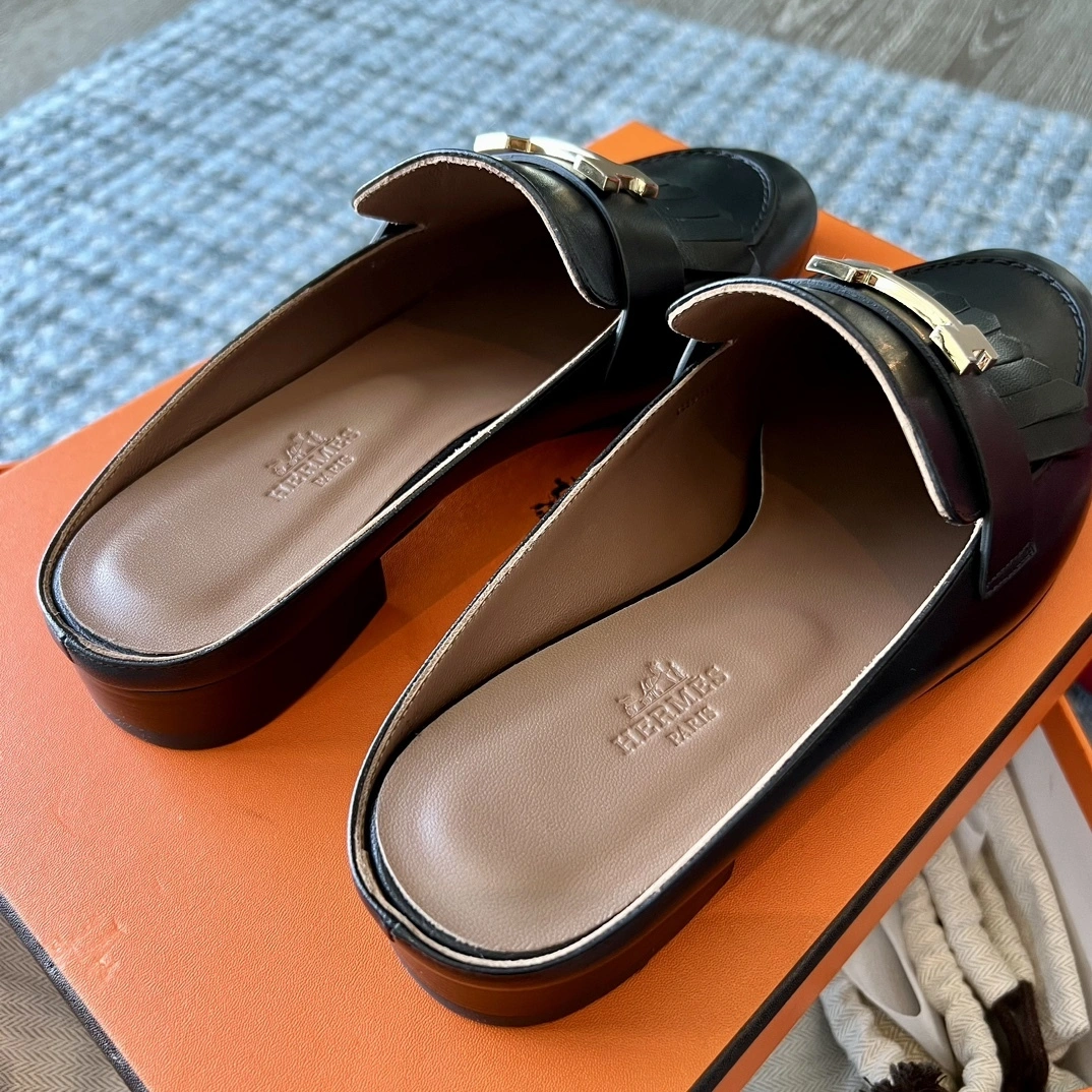 coco-- H181066Z 01 item:C-X230I0623Y