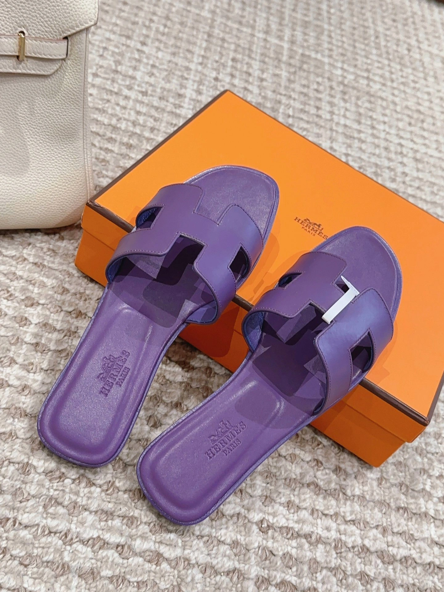 coco-- H202230Z FG item:C-X000H1615Y