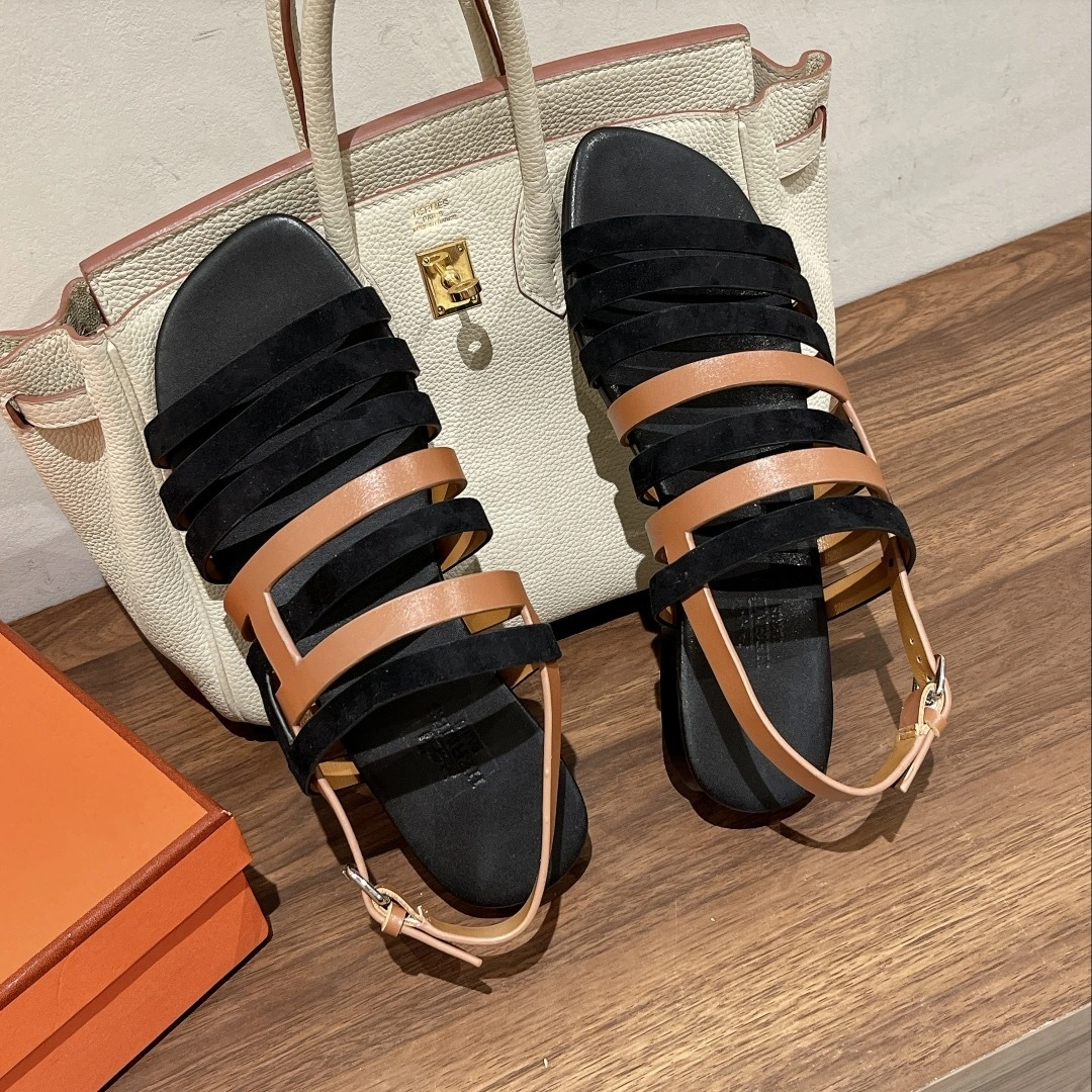 coco-- H221002Z 02 item:C-X198D0647