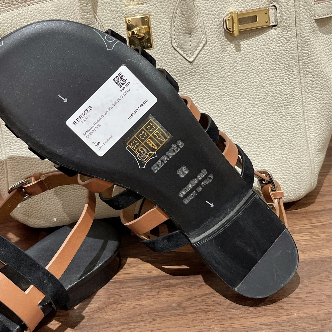 coco-- H221002Z 02 item:C-X198D0647