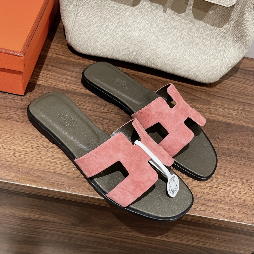 coco-- H221208Z 29400 item:C-X002F2145Y
