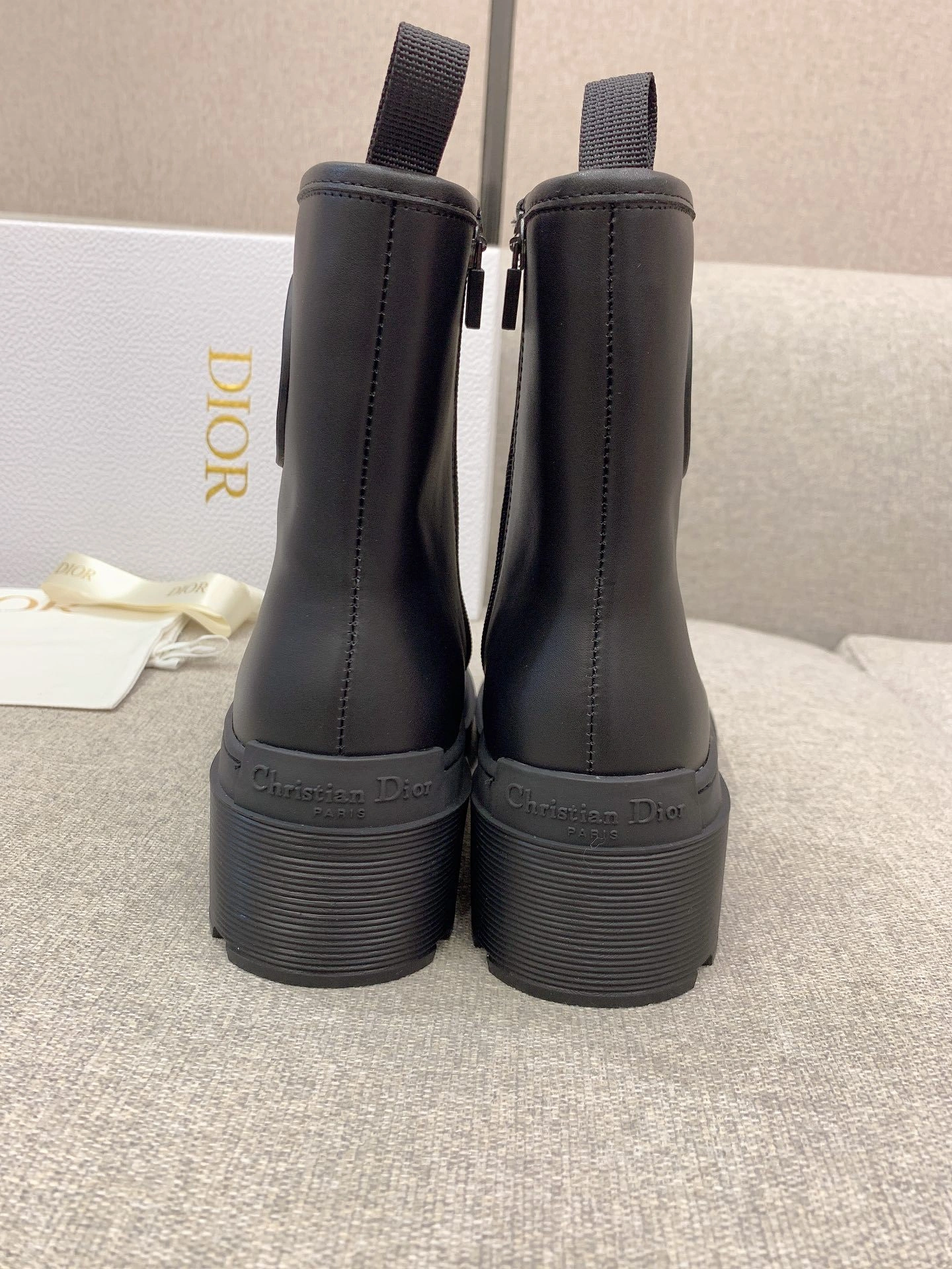 coco-- KCI770VSO_900 item:C-X198I2395Y