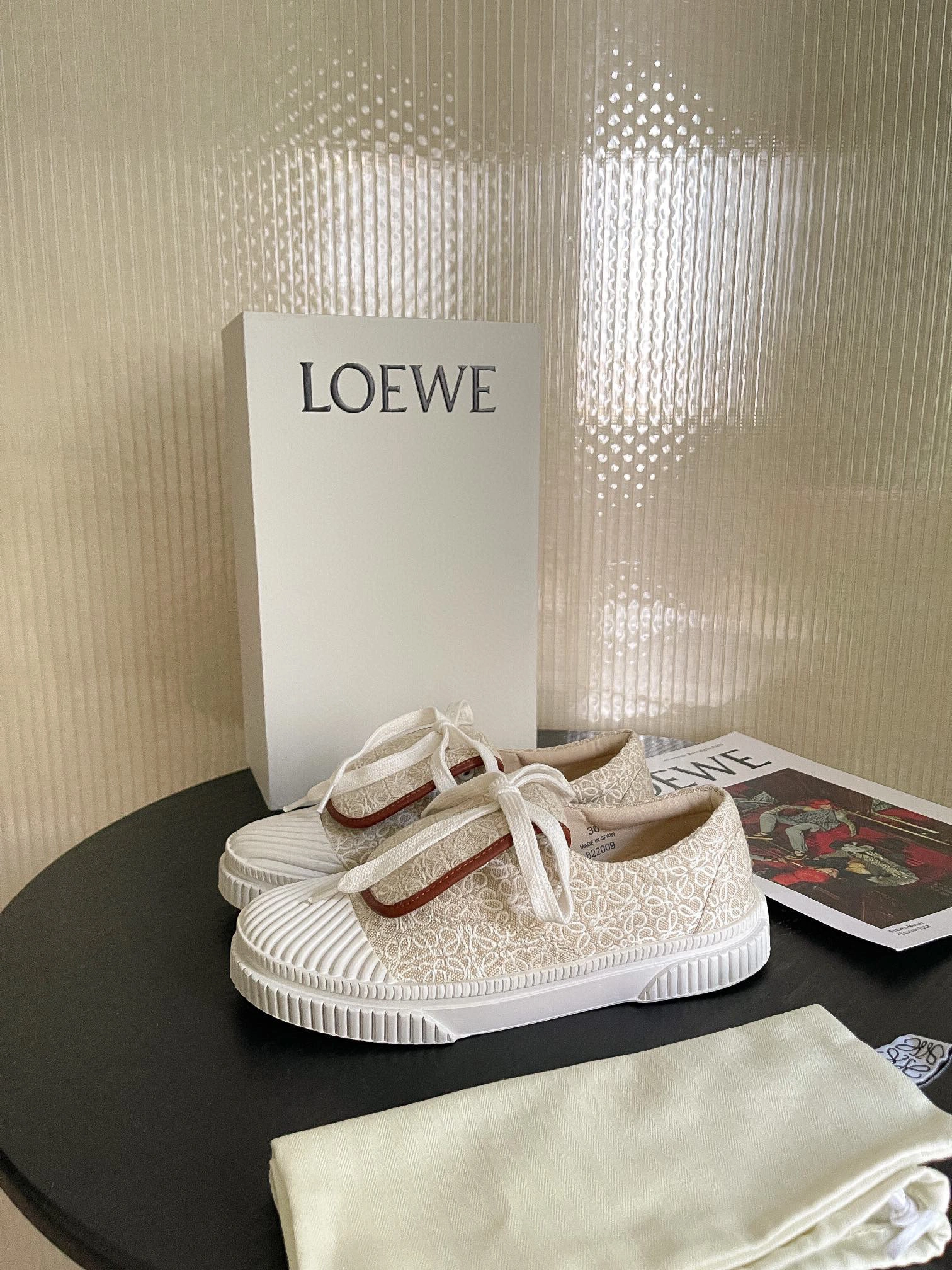 coco-- embroidery 2colour item : B-X023B2570-2