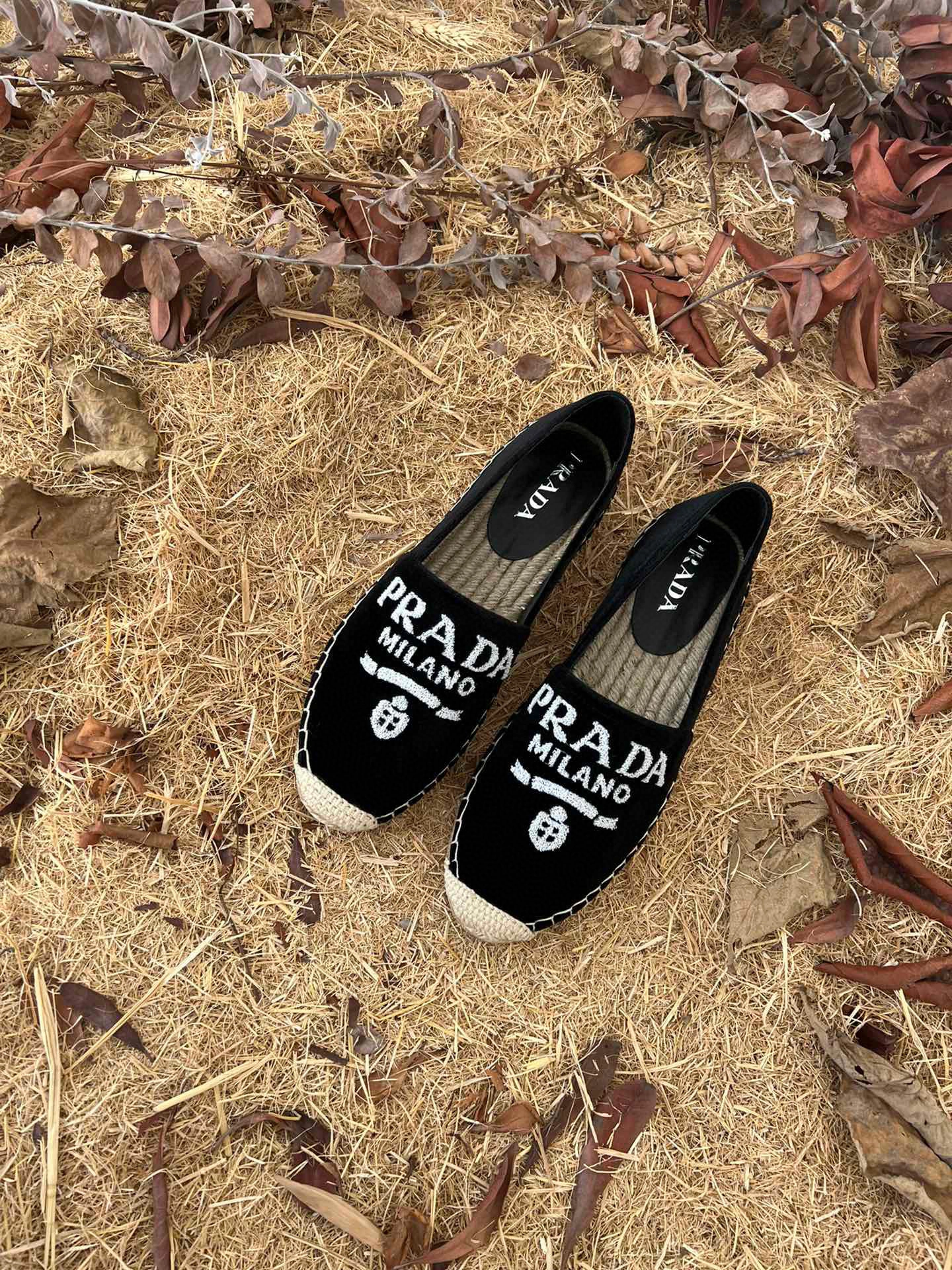 coco-- height2cm embroidery 2colour item : B-X022B2581-2