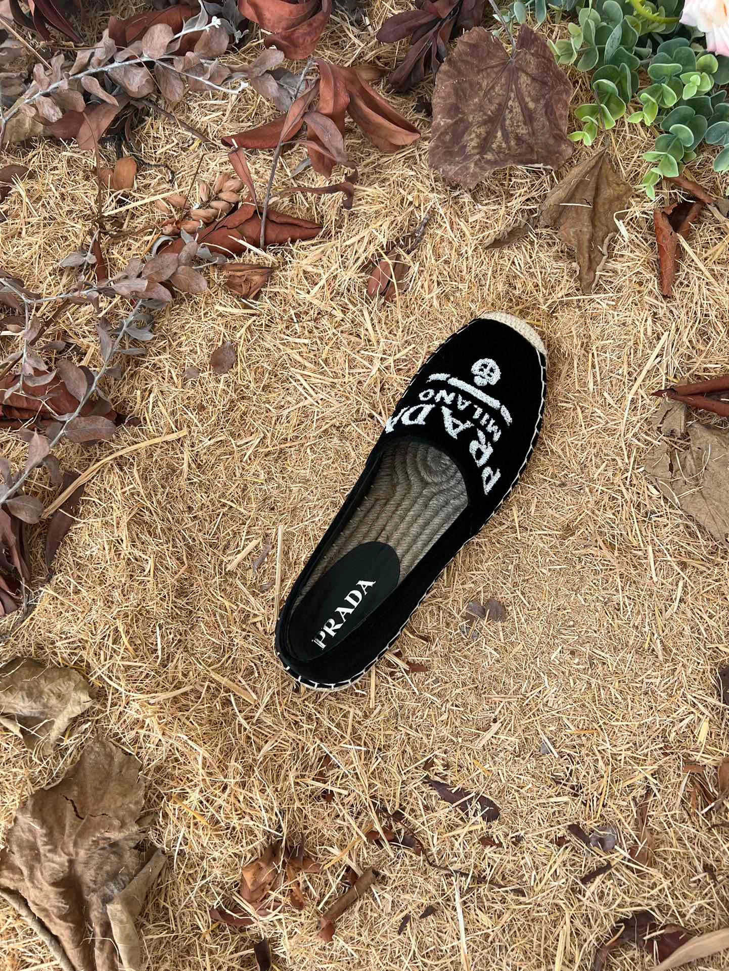 coco-- height2cm embroidery 2colour item : B-X022B2581-2