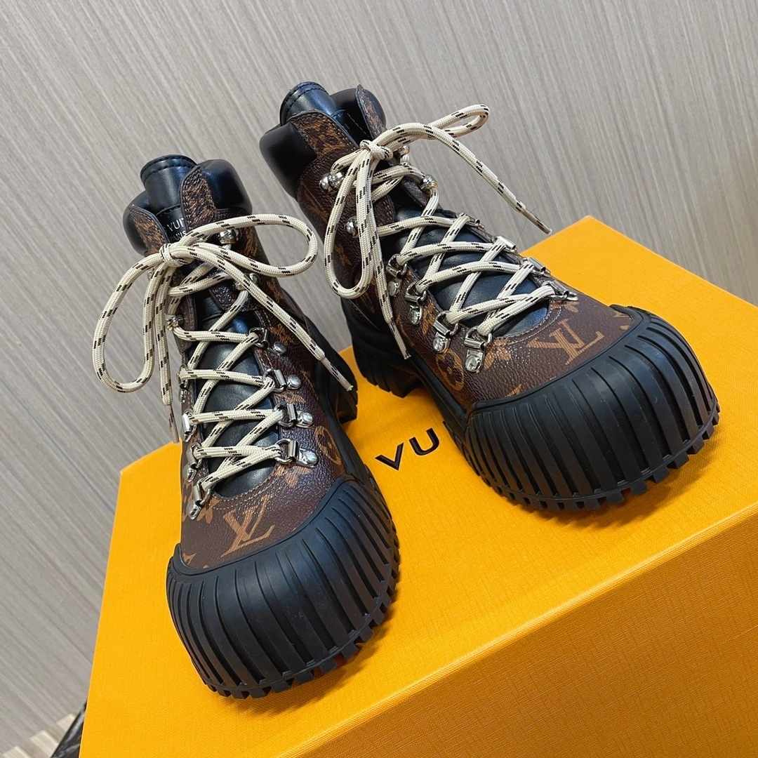 coco-- item:C-X158I2703Y