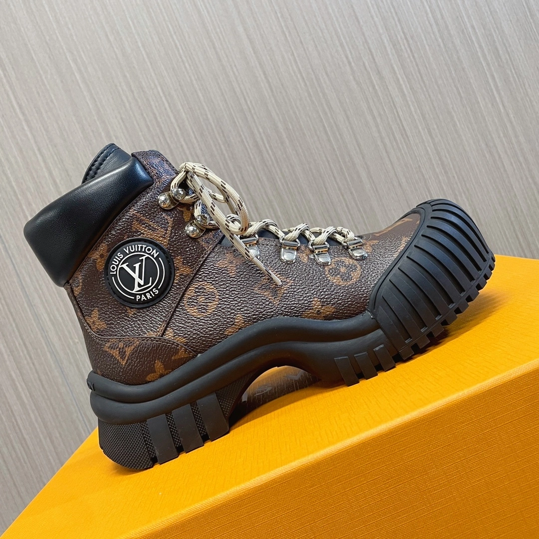 coco-- item:C-X158I2703Y