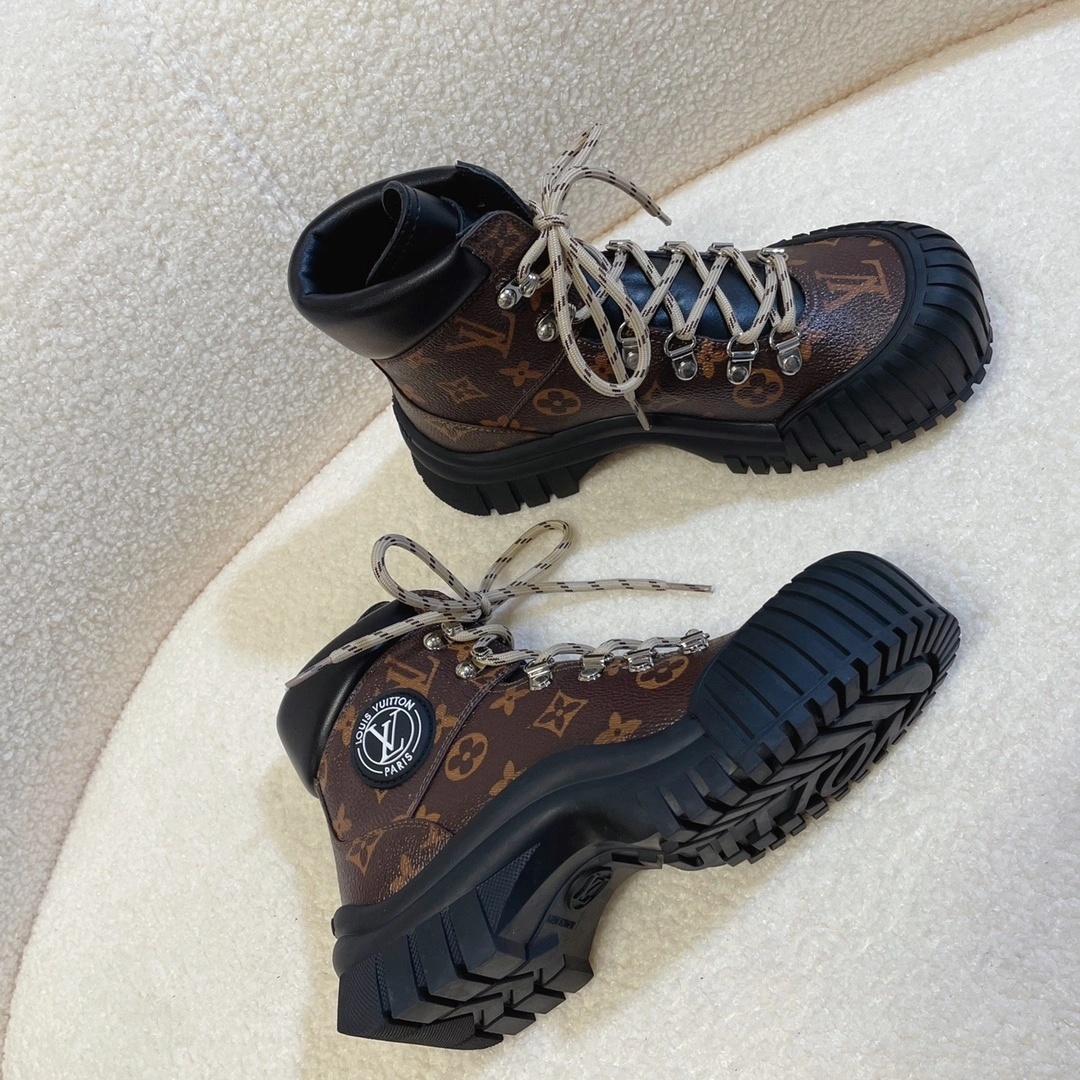 coco-- item:C-X158I2703Y