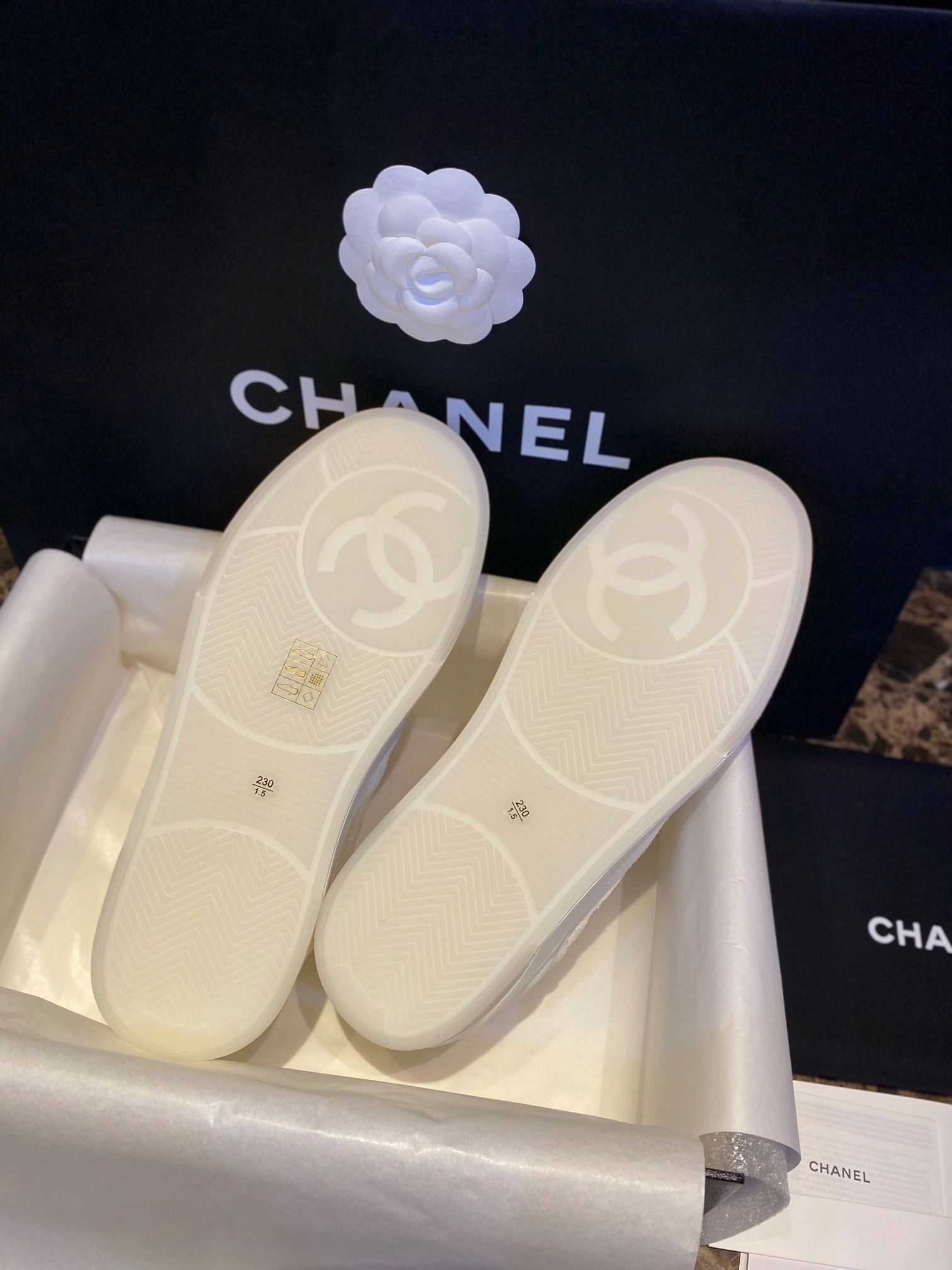 coco-- item:C-X802D1904
