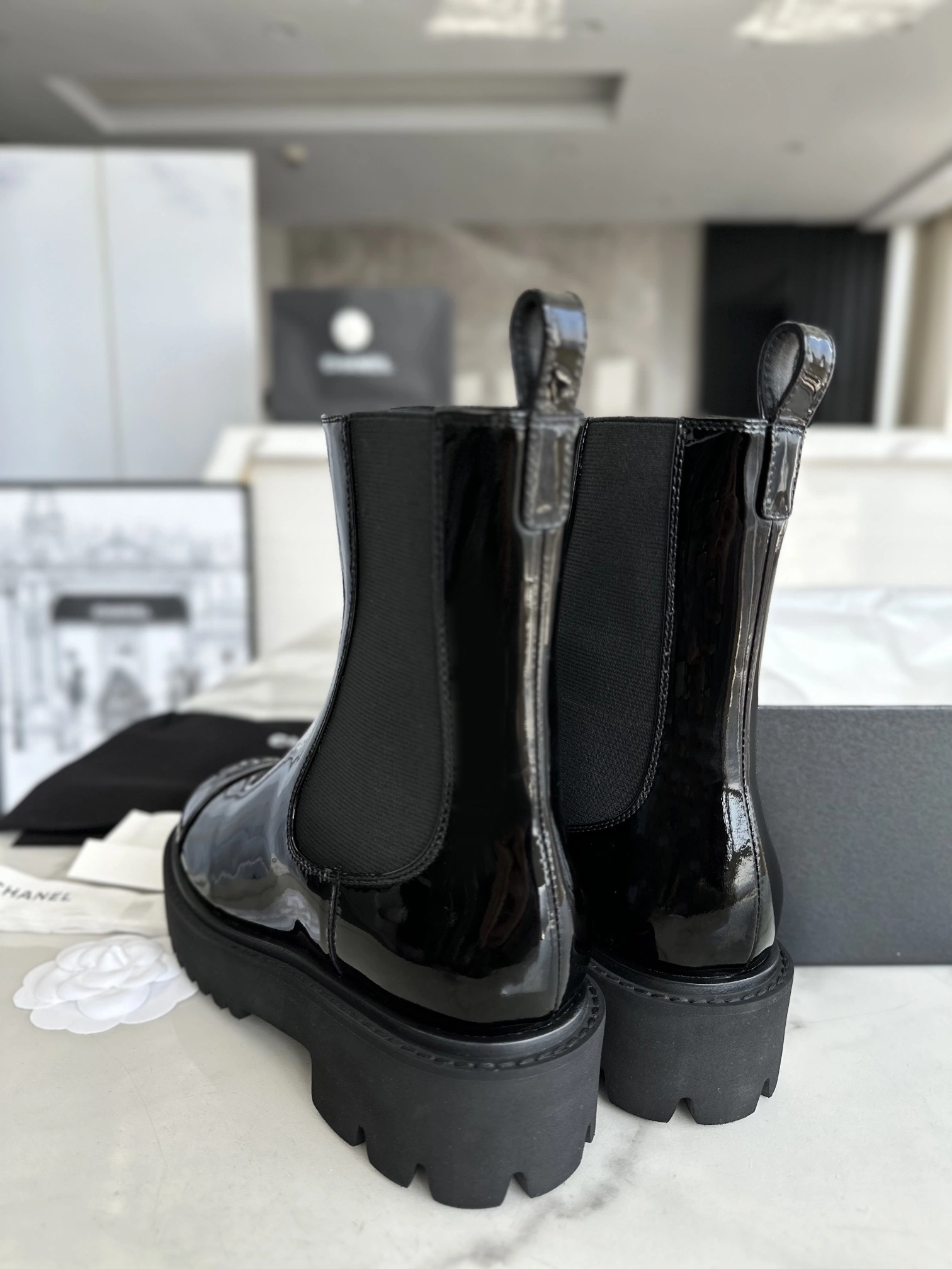 coco-- item:C-X802D1905