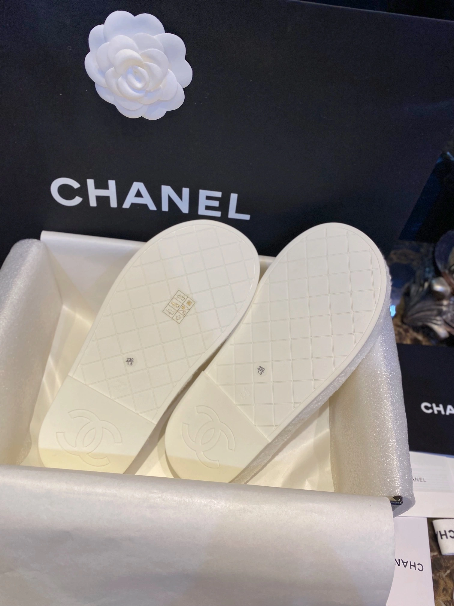 coco-- item:C-X802D1907