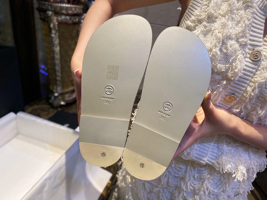 coco-- item:C-X802D1912
