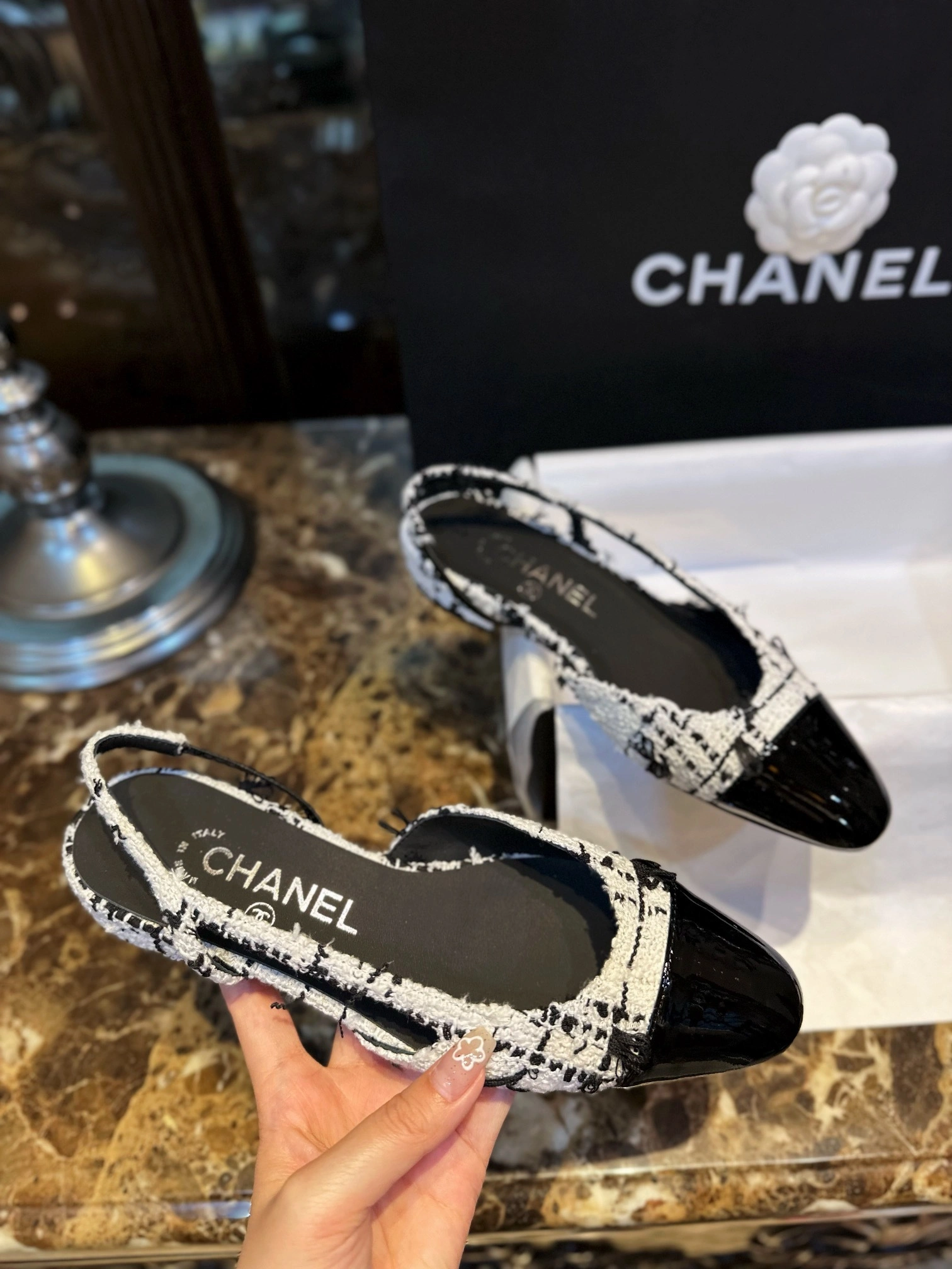 coco-- item:C-X802F0703Y