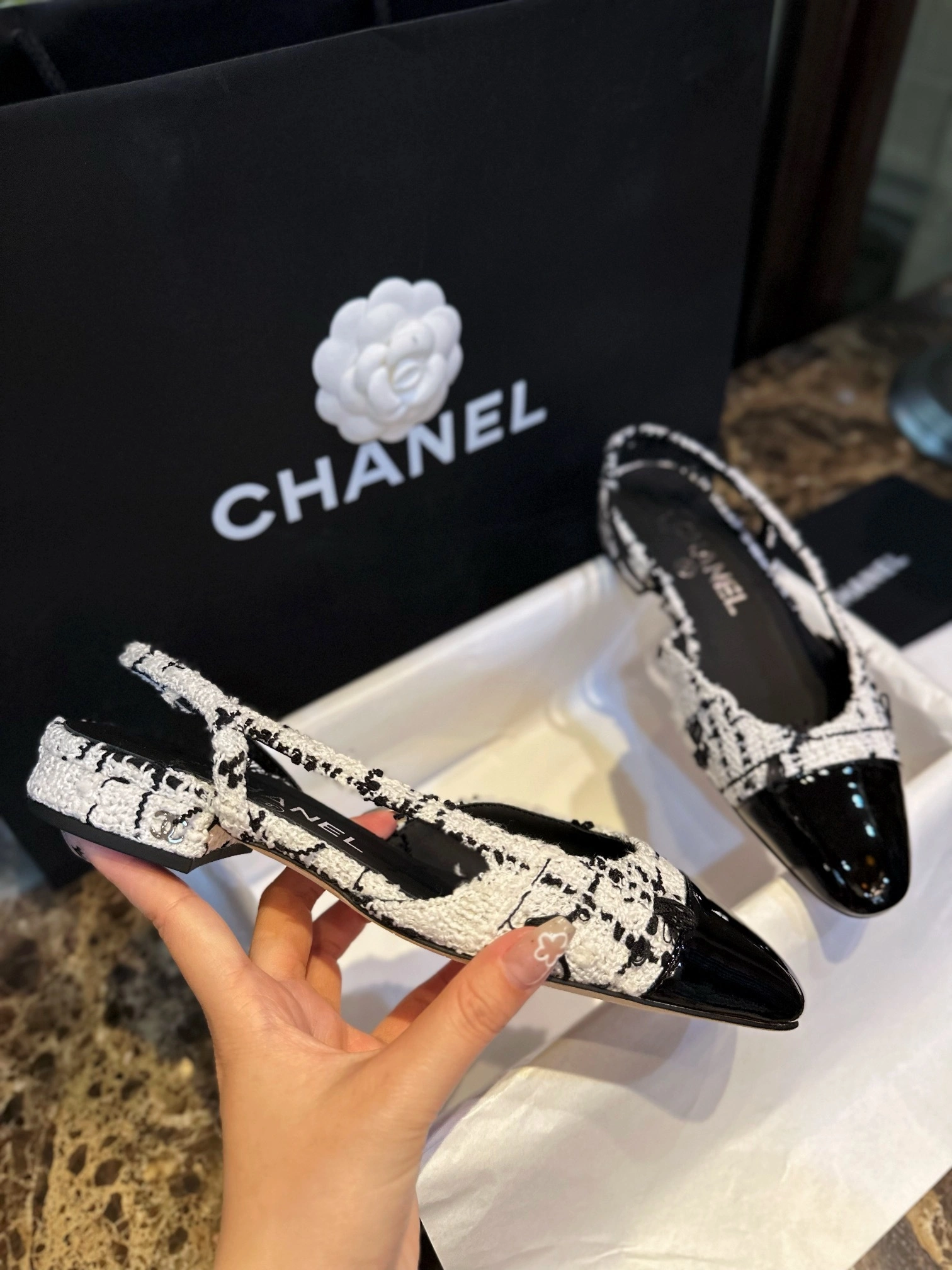 coco-- item:C-X802F0703Y