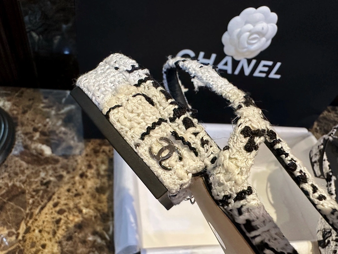 coco-- item:C-X802F0703Y