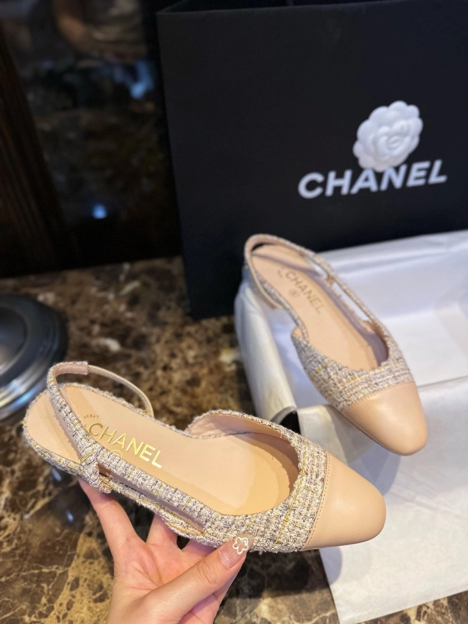 coco-- item:C-X802F1809Y