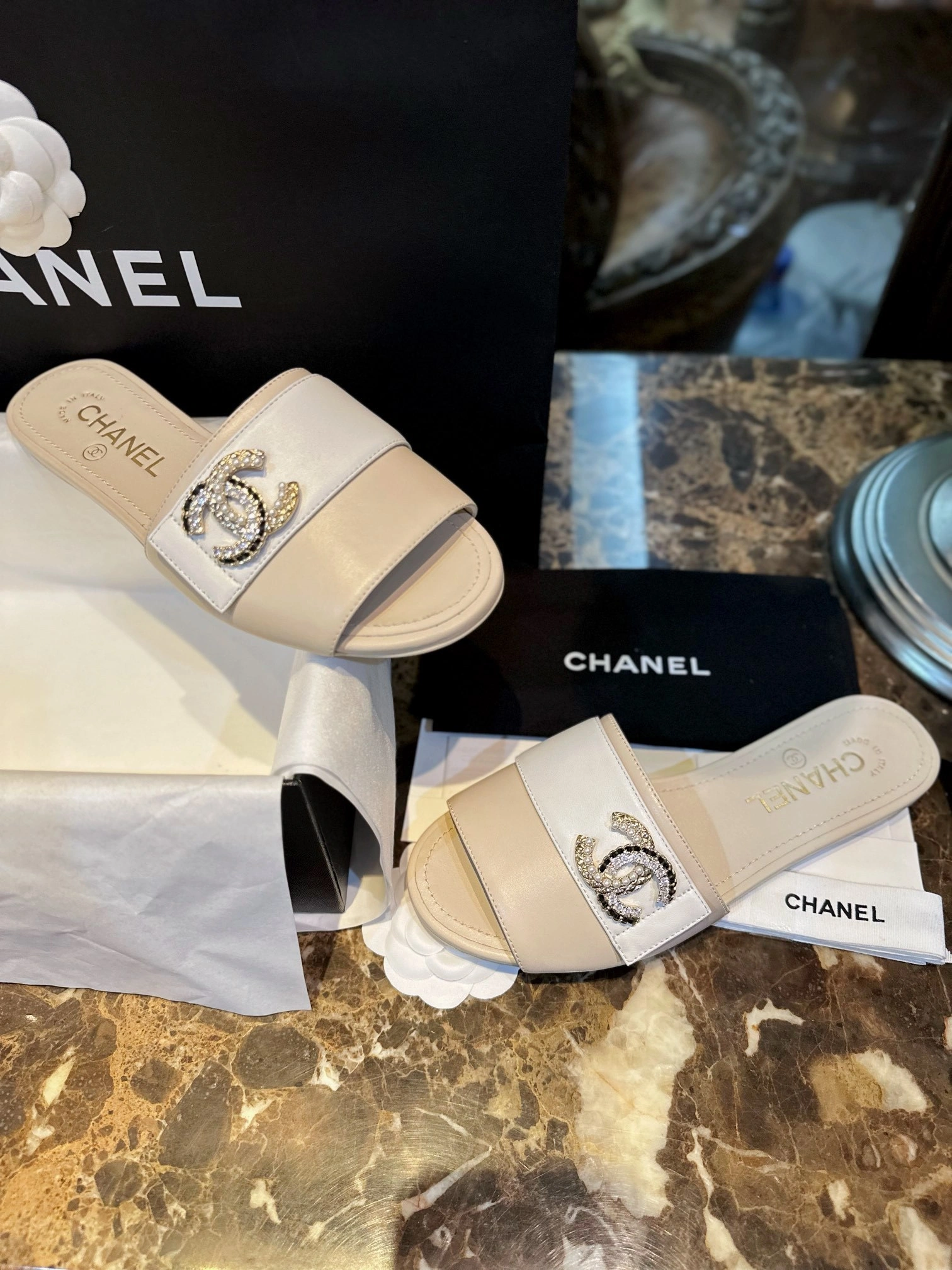 coco-- item:C-X802F1812Y