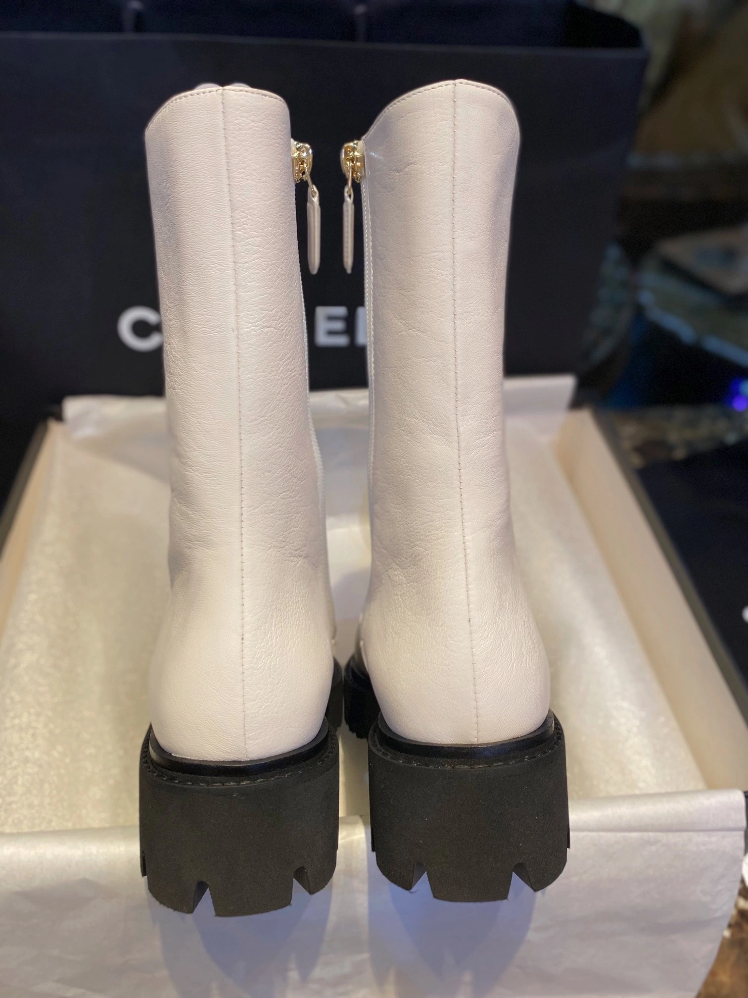 coco-- item:C-X802H3129Y