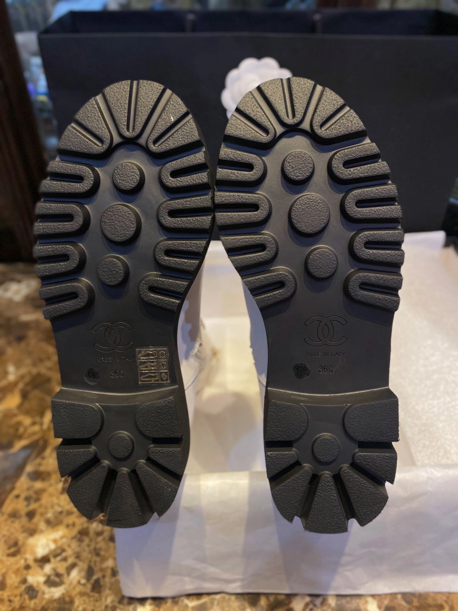 coco-- item:C-X802H3129Y