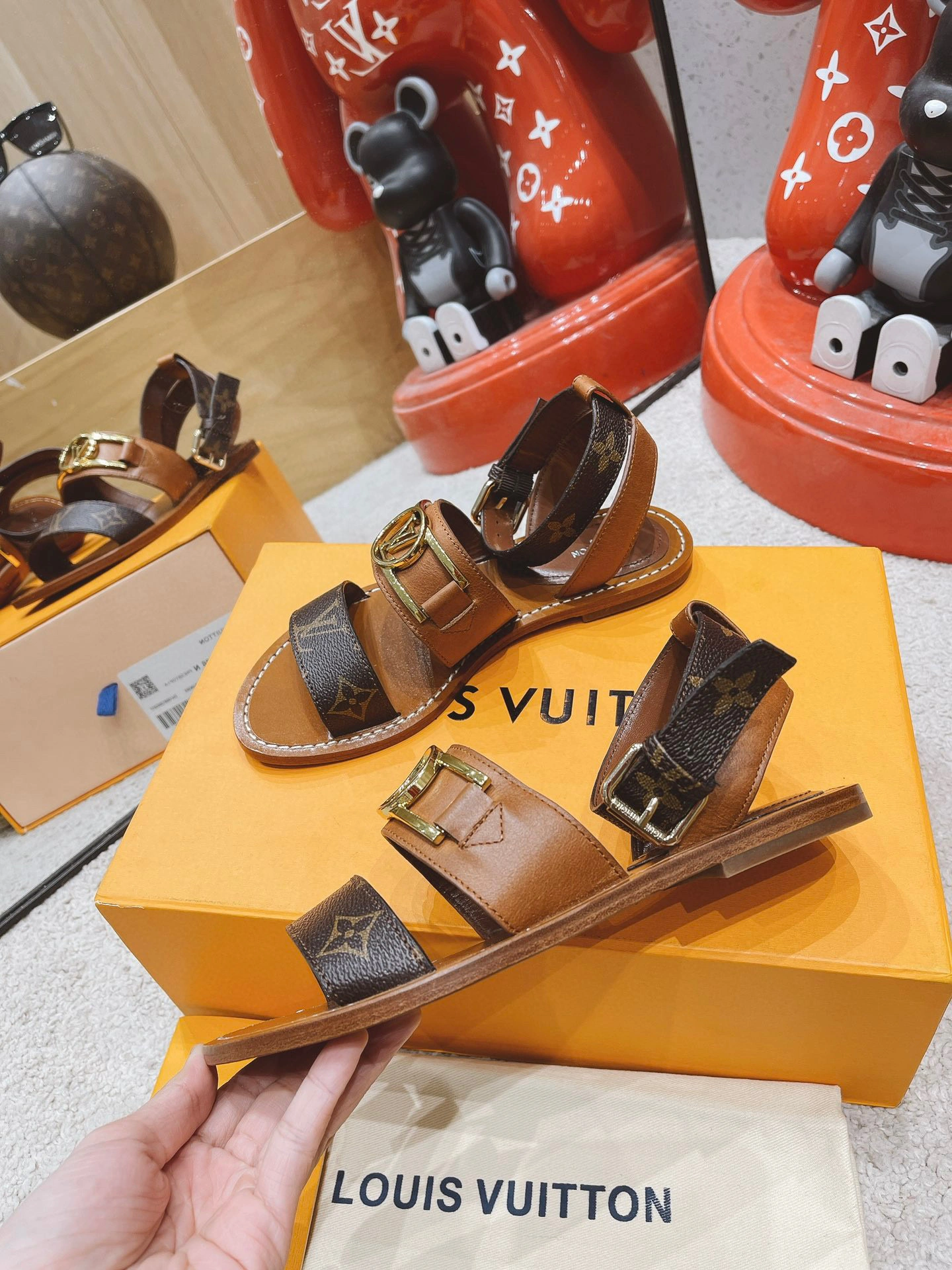 coco--1A677K cowhide item:B-X032D2542L