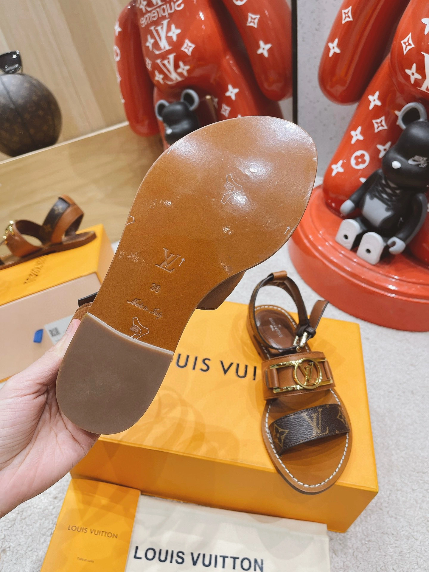 coco--1A677K cowhide item:B-X032D2542L