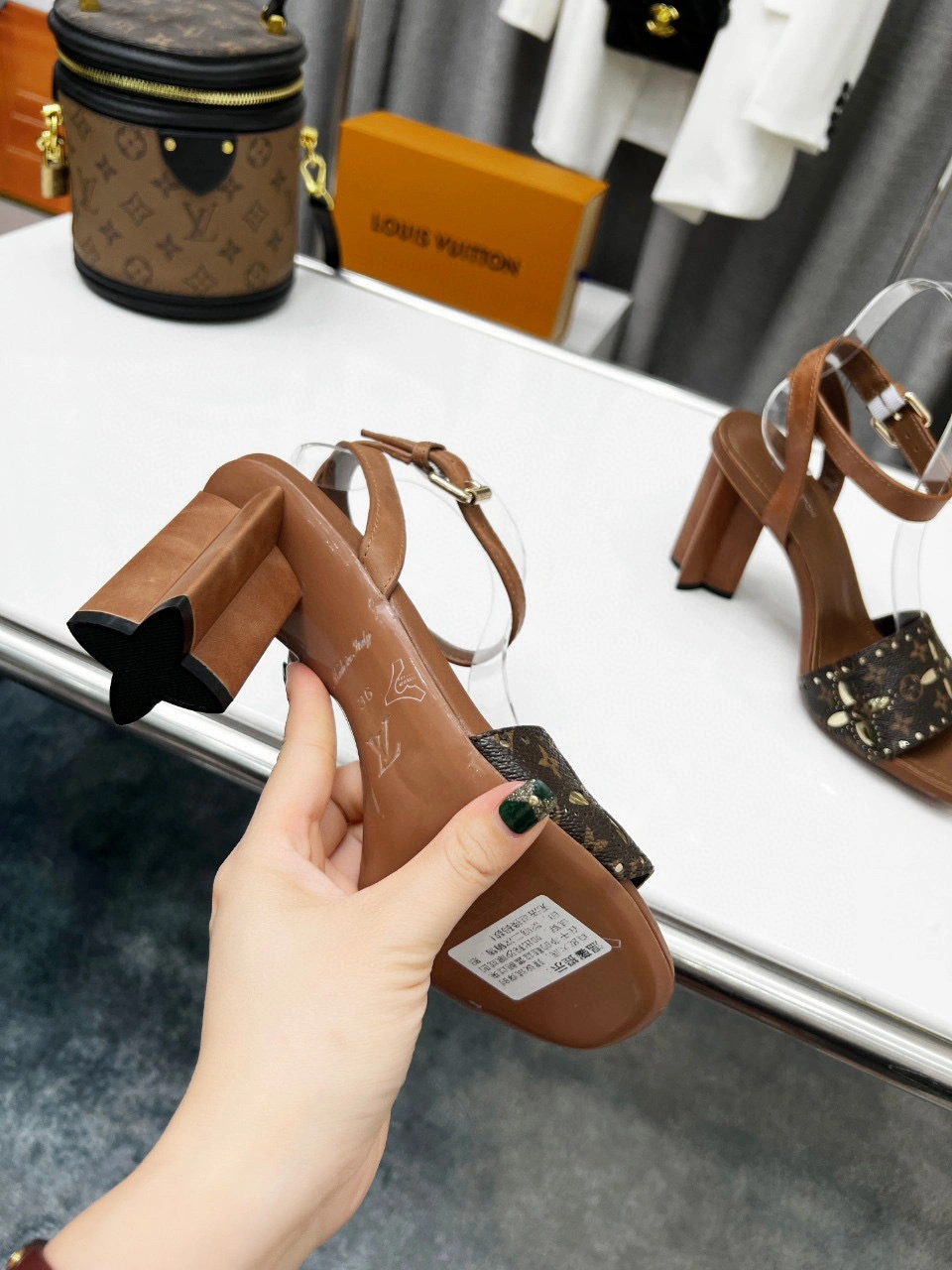 coco--1A9QCH Heel height8cm cowhide SILHOUETTE item:B-X158D2537L