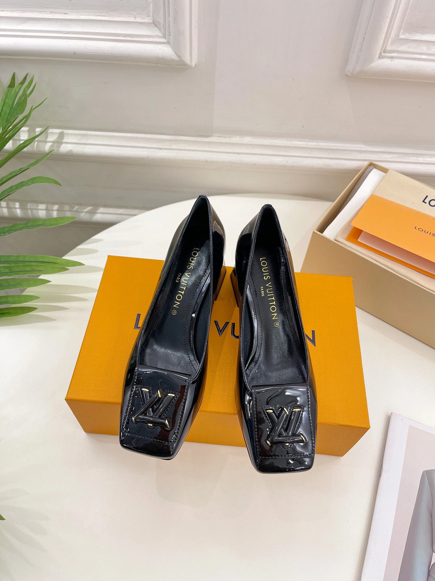 coco- 1AB0QQ 2colour item:C-X198B0112-2