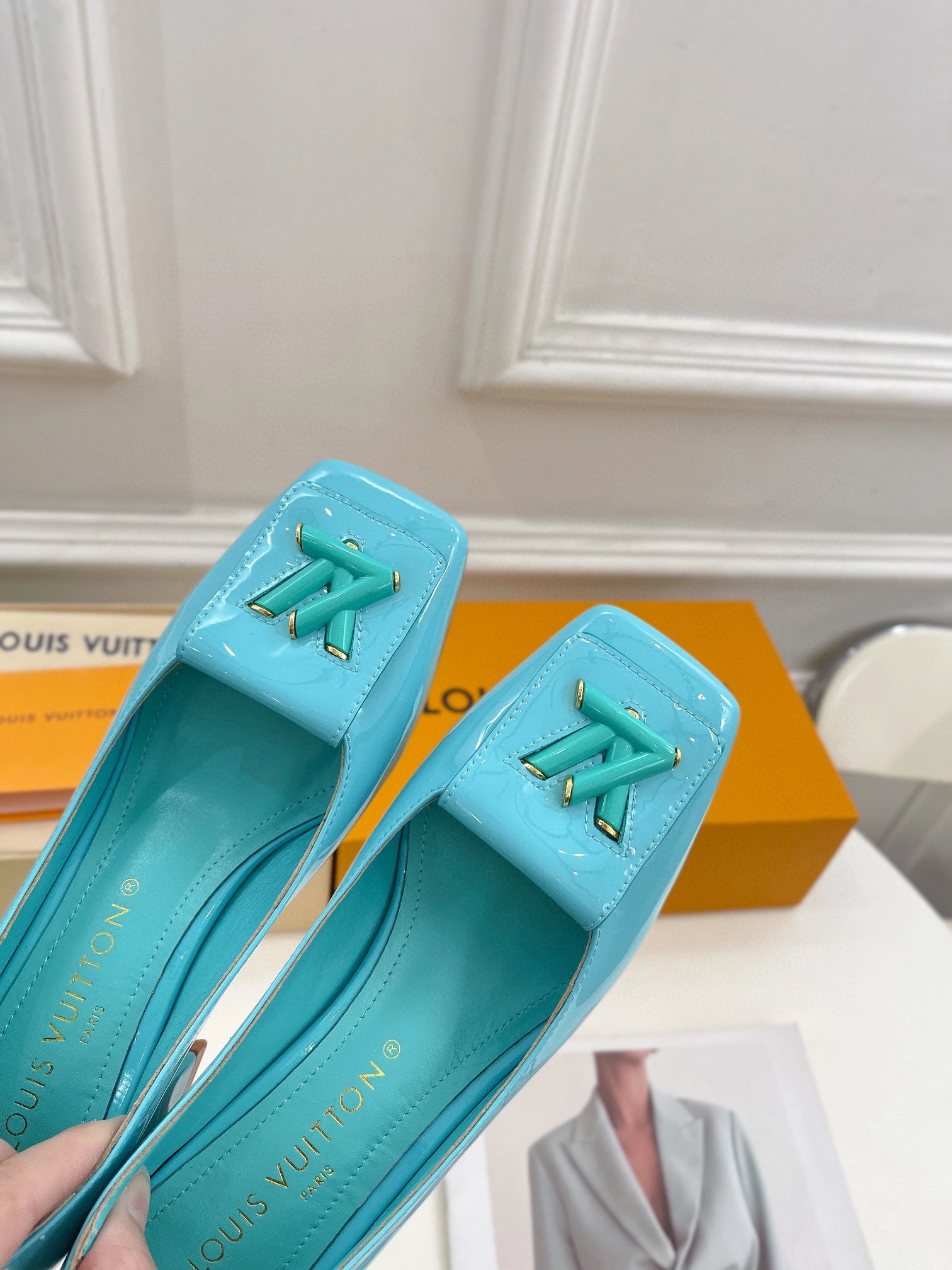 coco- 1AB0QQ 2colour item:C-X198B0112-2