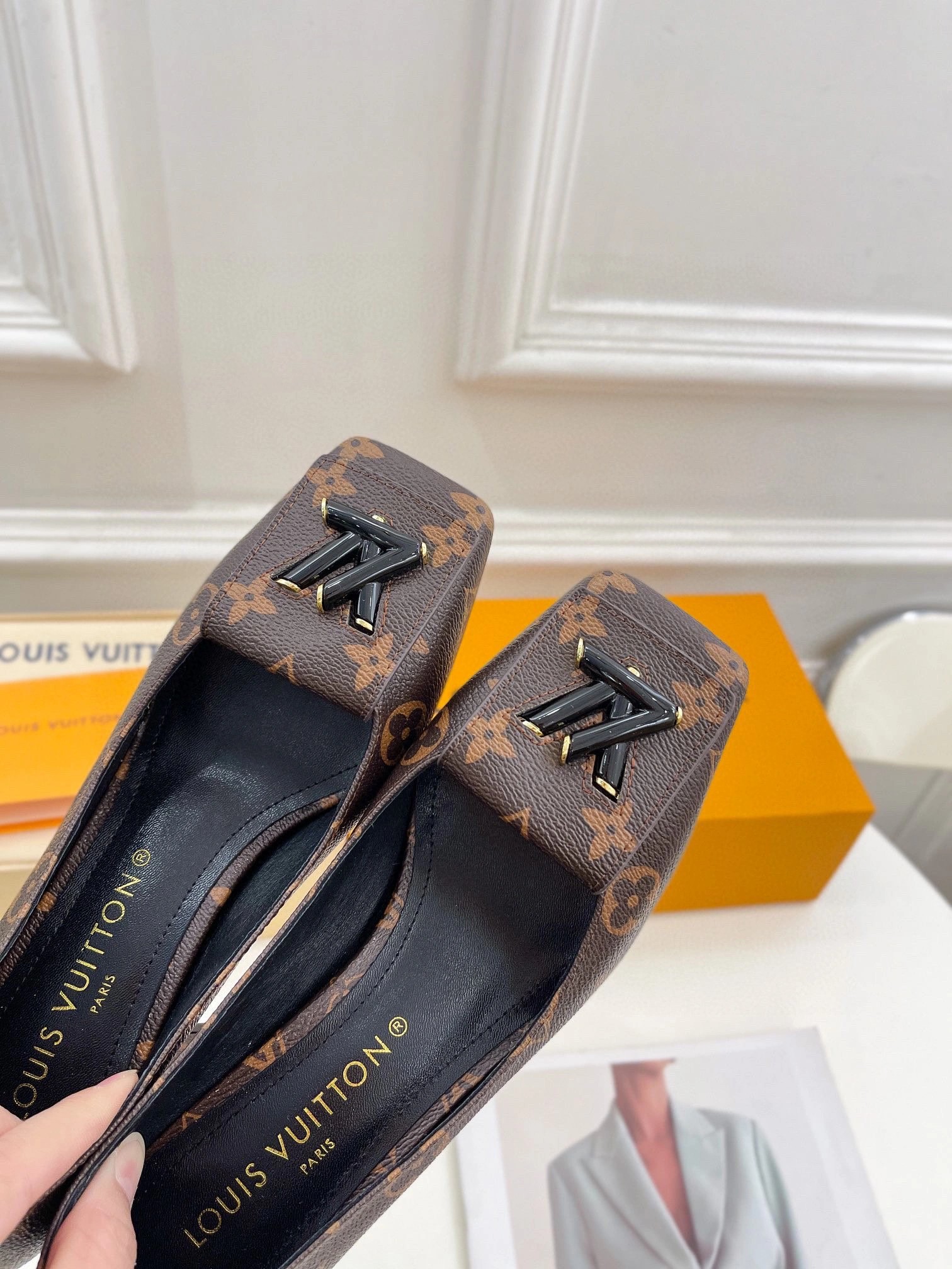 coco- 1AB0SE 2colour item:C-X198B0111-2