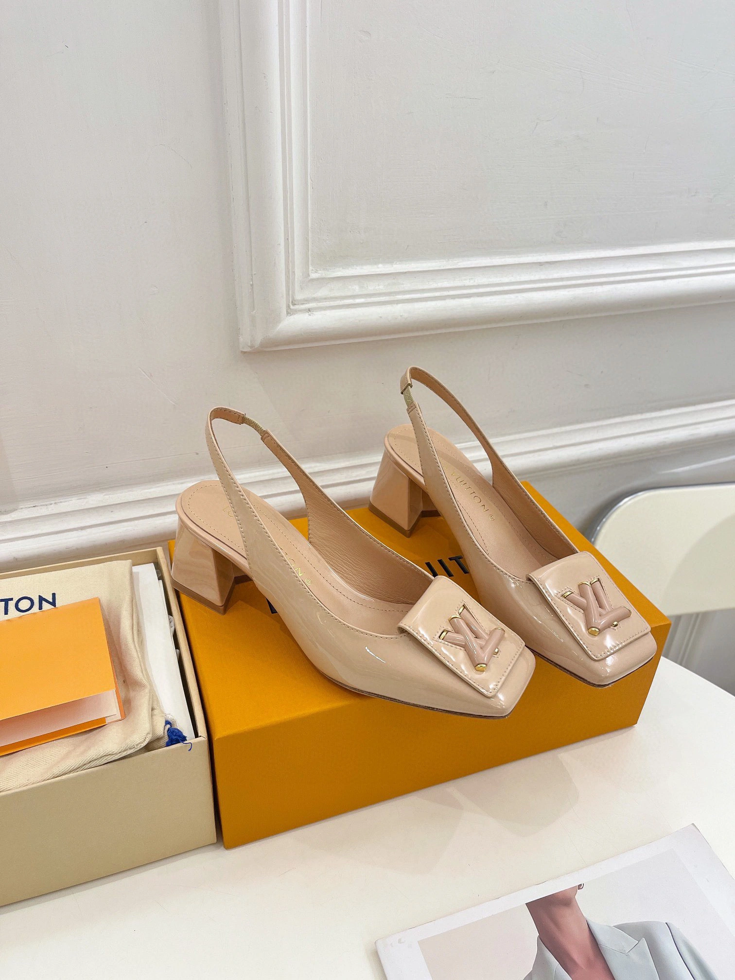 coco- 1AB0UP 2colour item:C-X198B0113-2