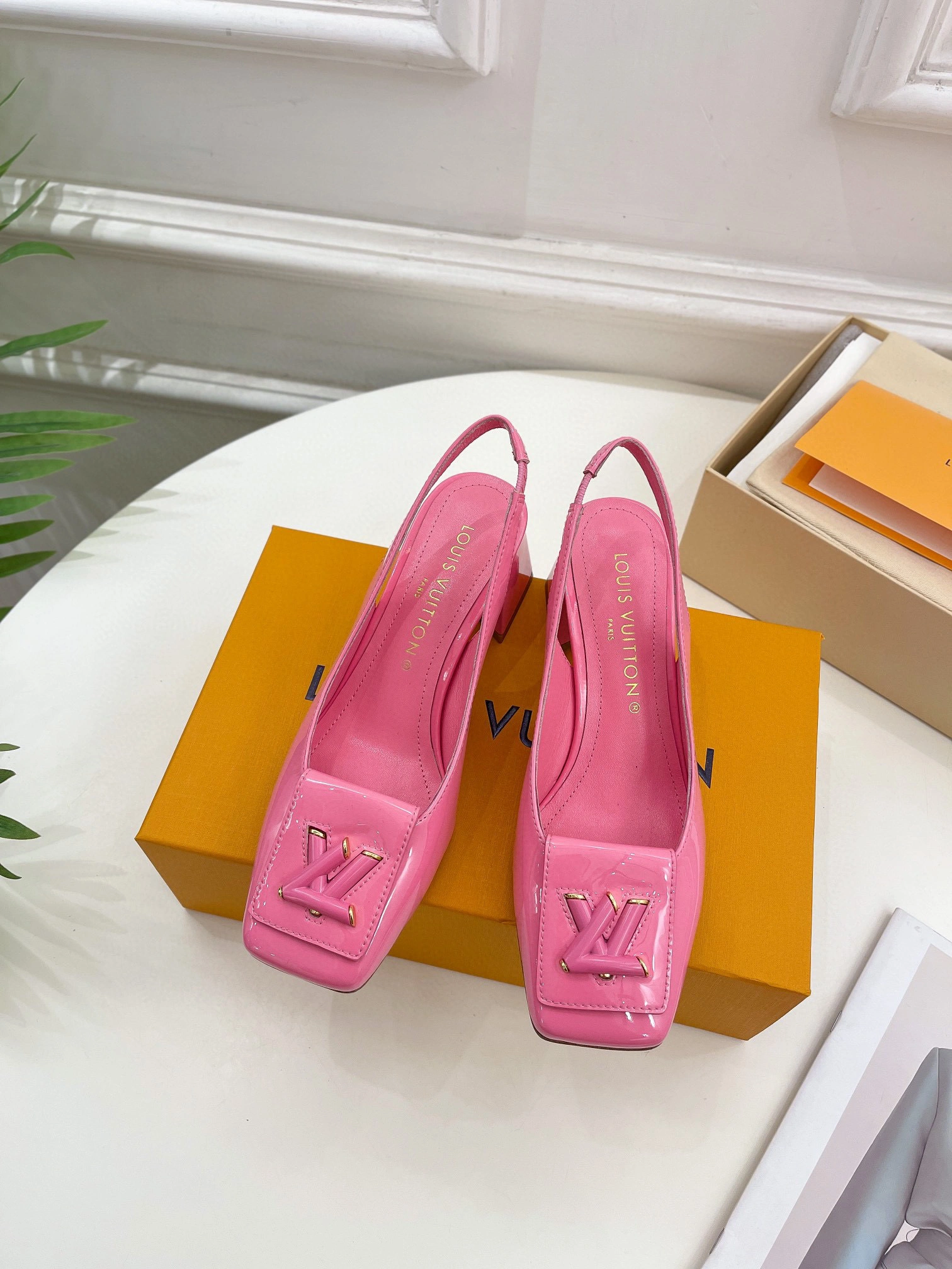 coco- 1AB0W5 2colour item:C-X198B0114-2