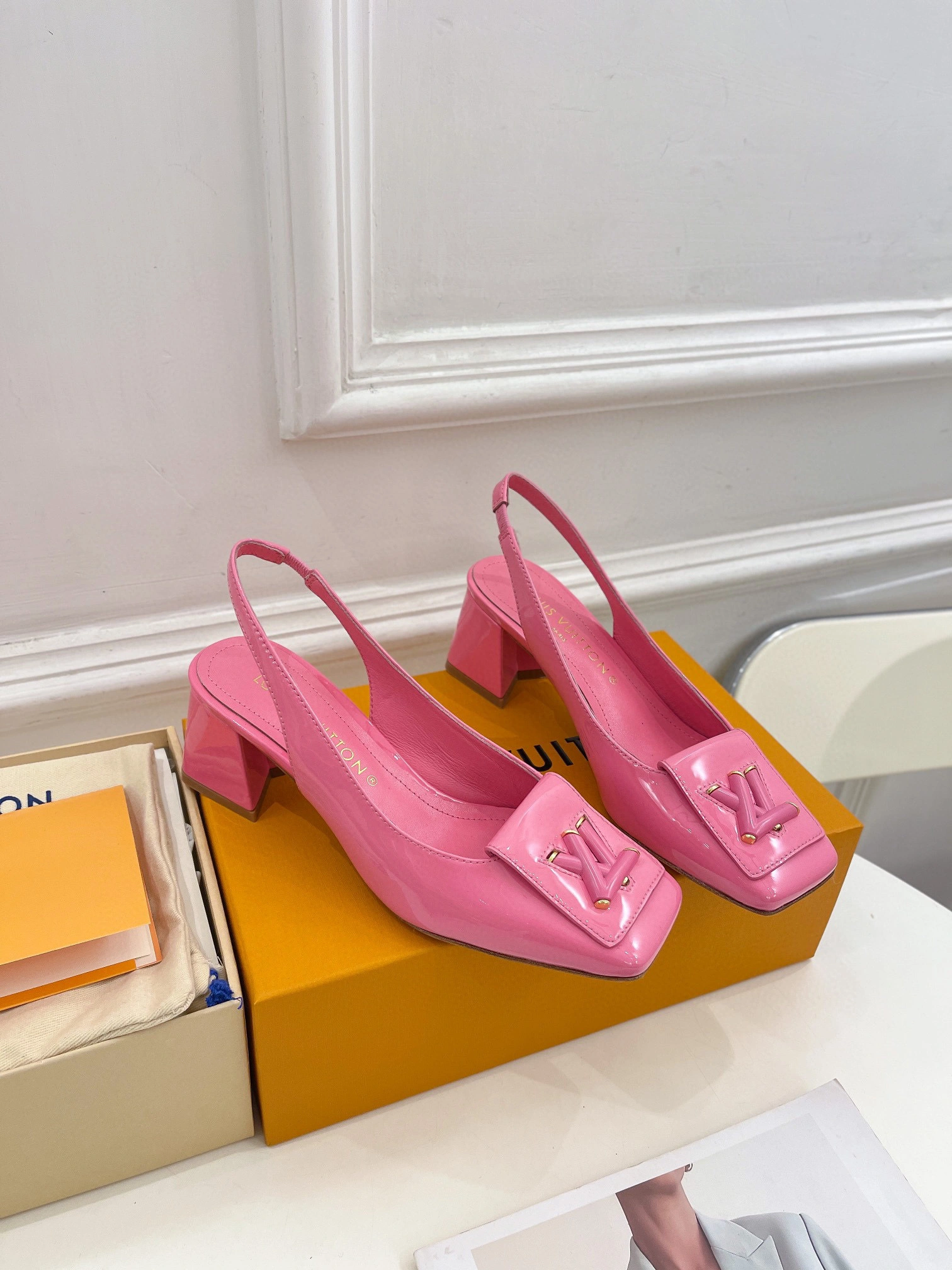 coco- 1AB0W5 2colour item:C-X198B0114-2