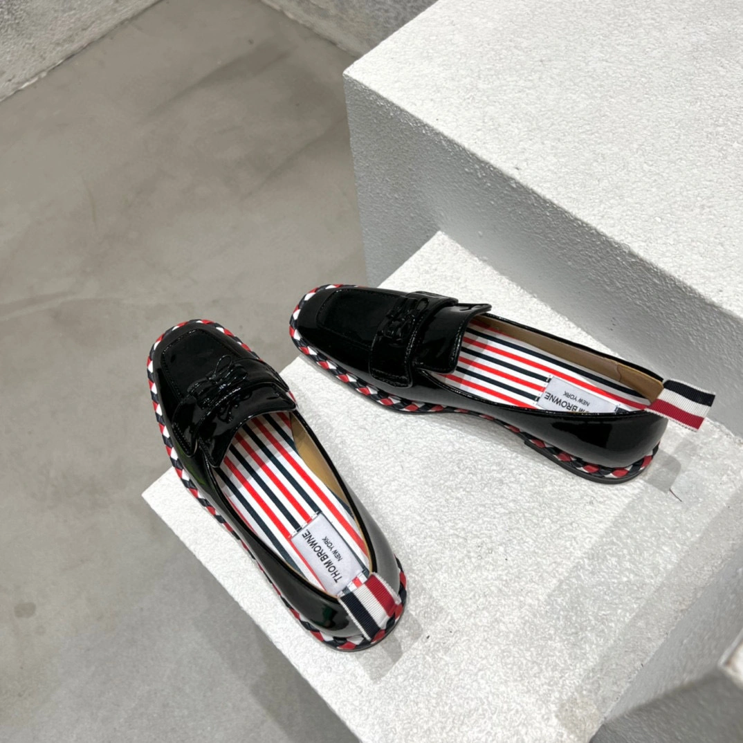 coco- 2022 cowhide item:B-X158J2656