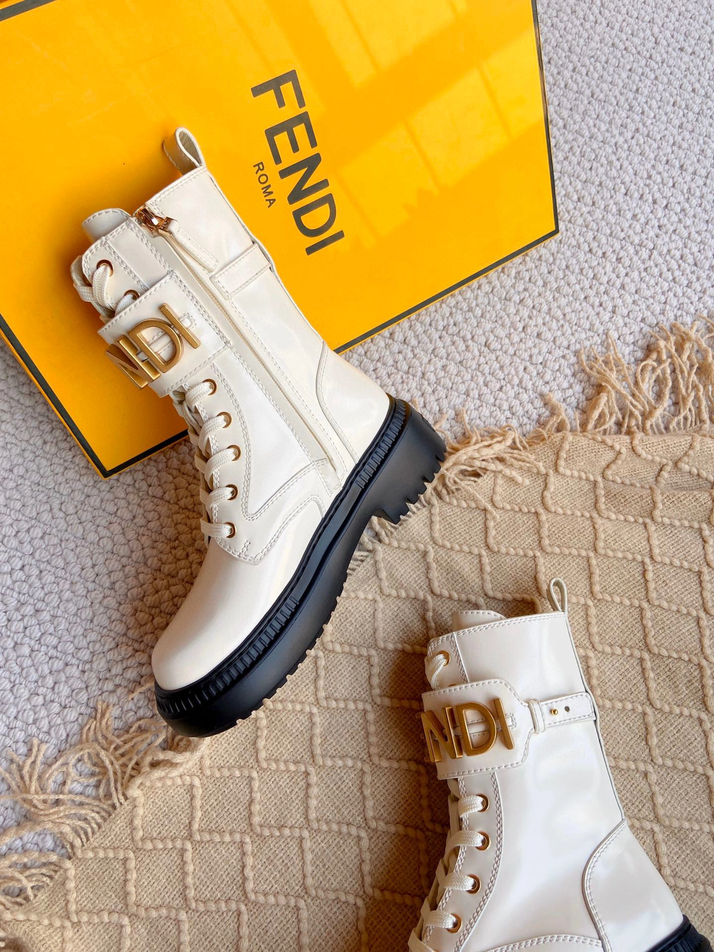 coco- 2022 item:B-X602J1837