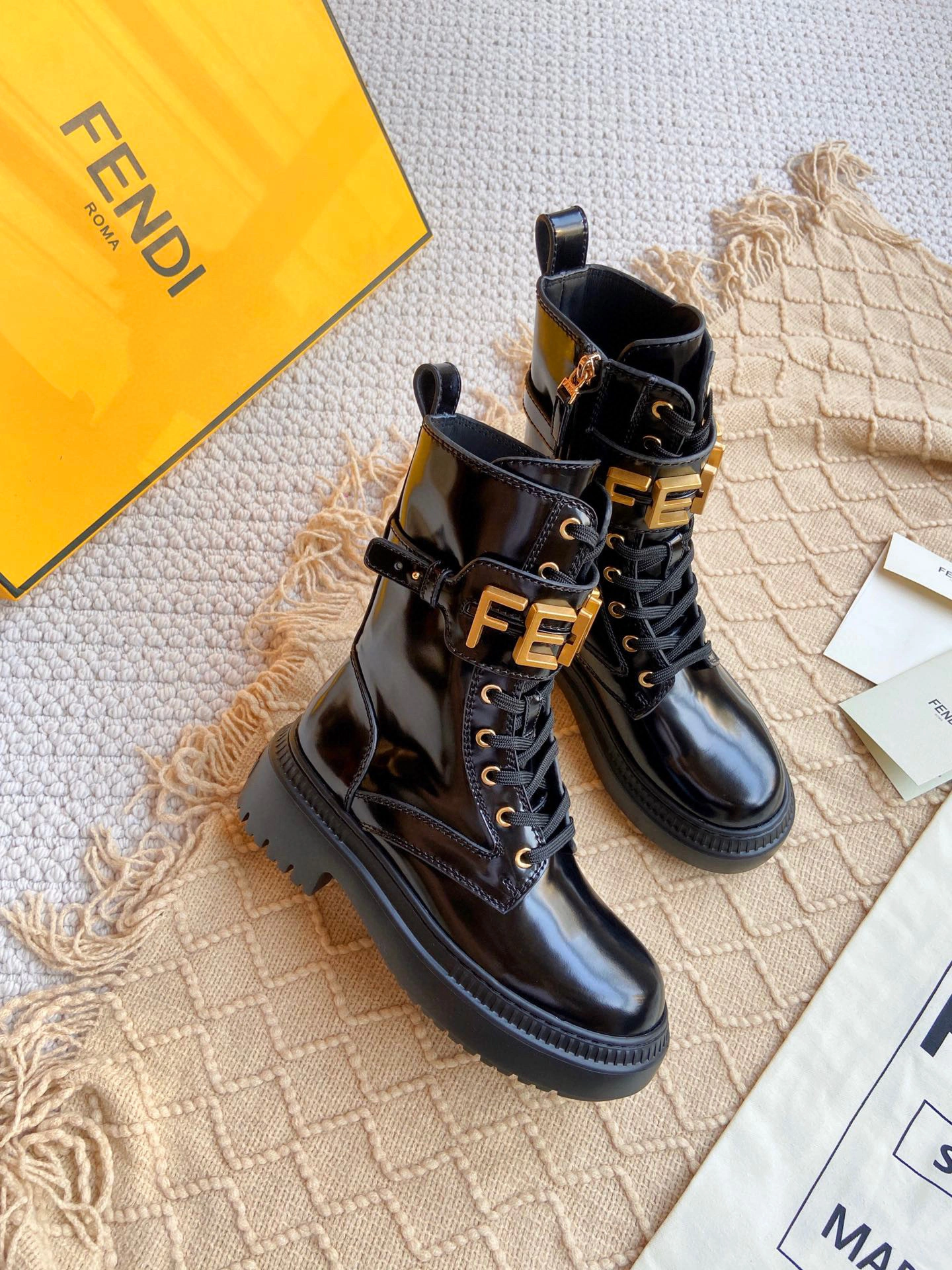 coco- 2022 item:B-X602J1838