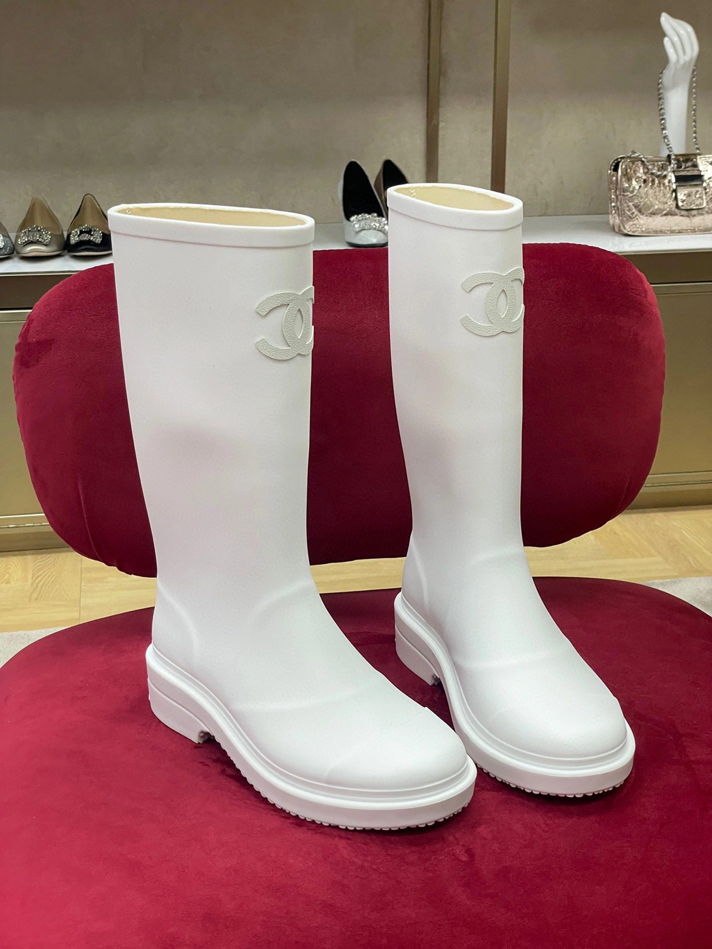 coco- 22 item:B-X602J1825