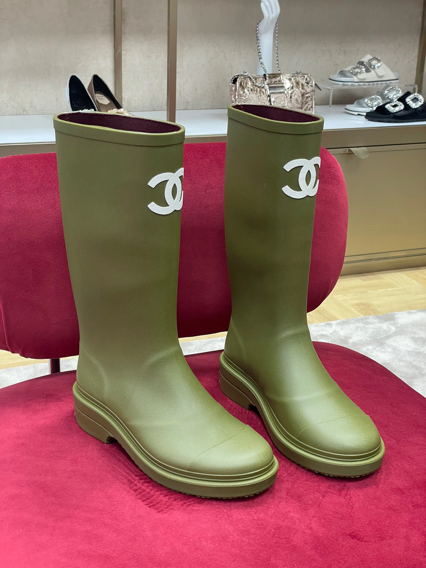 coco- 22 item:B-X602J1826