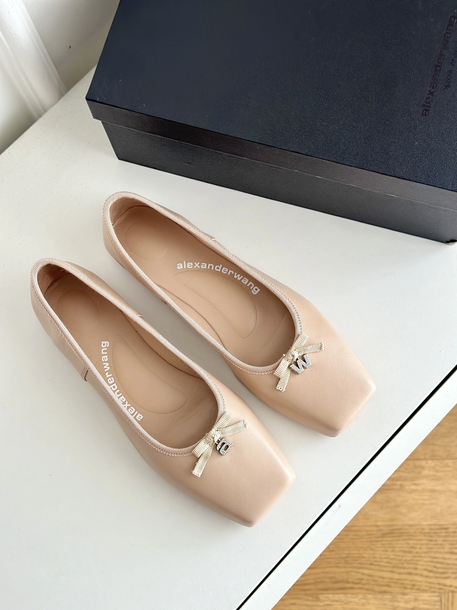 coco- 30223F004254 item:C-X002I2351Y