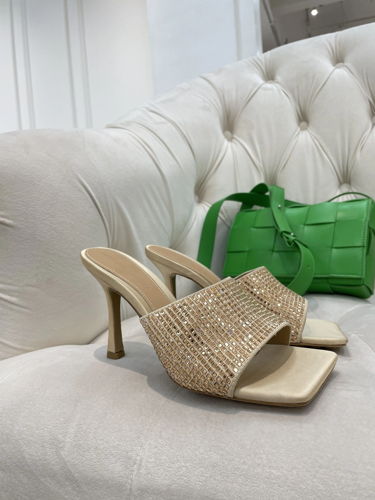 coco- 709028V24J12624 item:C-X198D0675