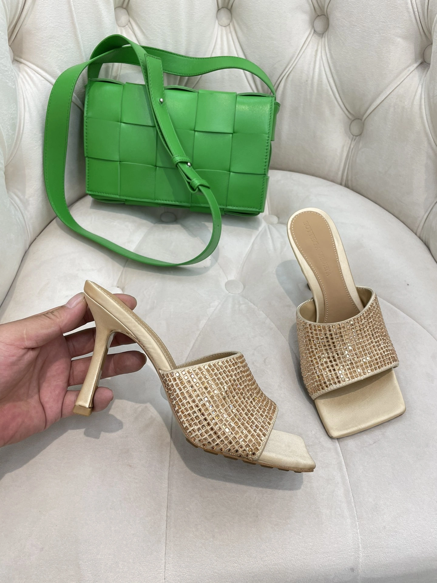 coco- 709028V24J12624 item:C-X198D0675