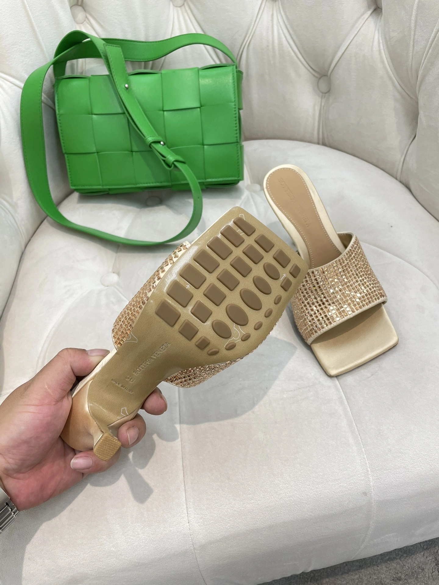 coco- 709028V24J12624 item:C-X198D0675
