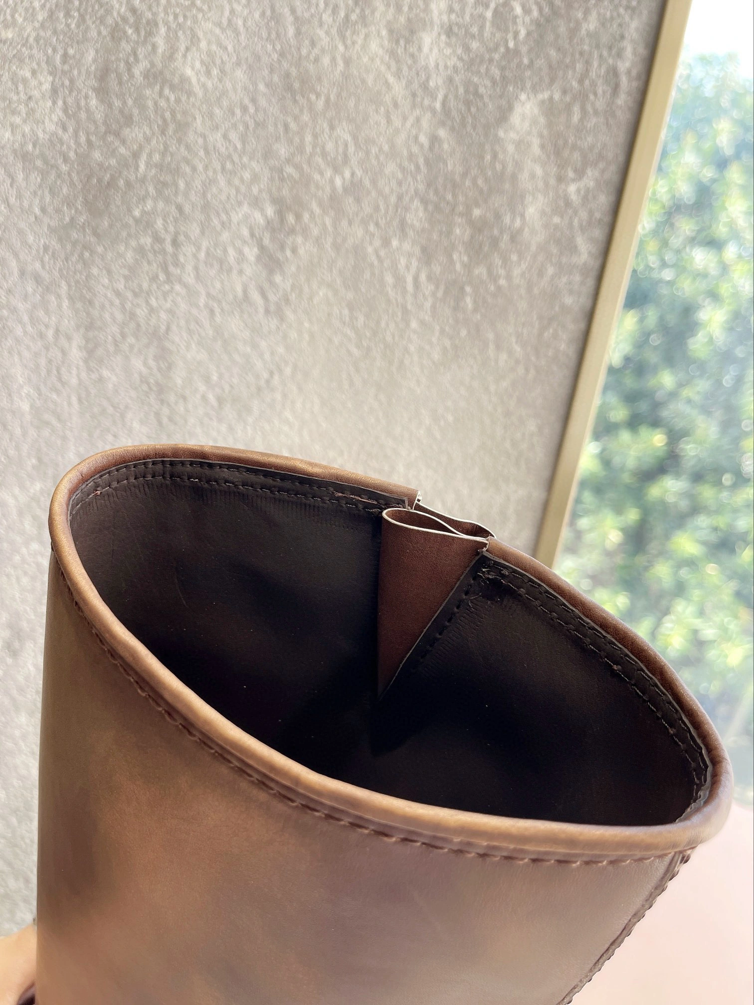 coco- Calfskin item:B-X198J1912